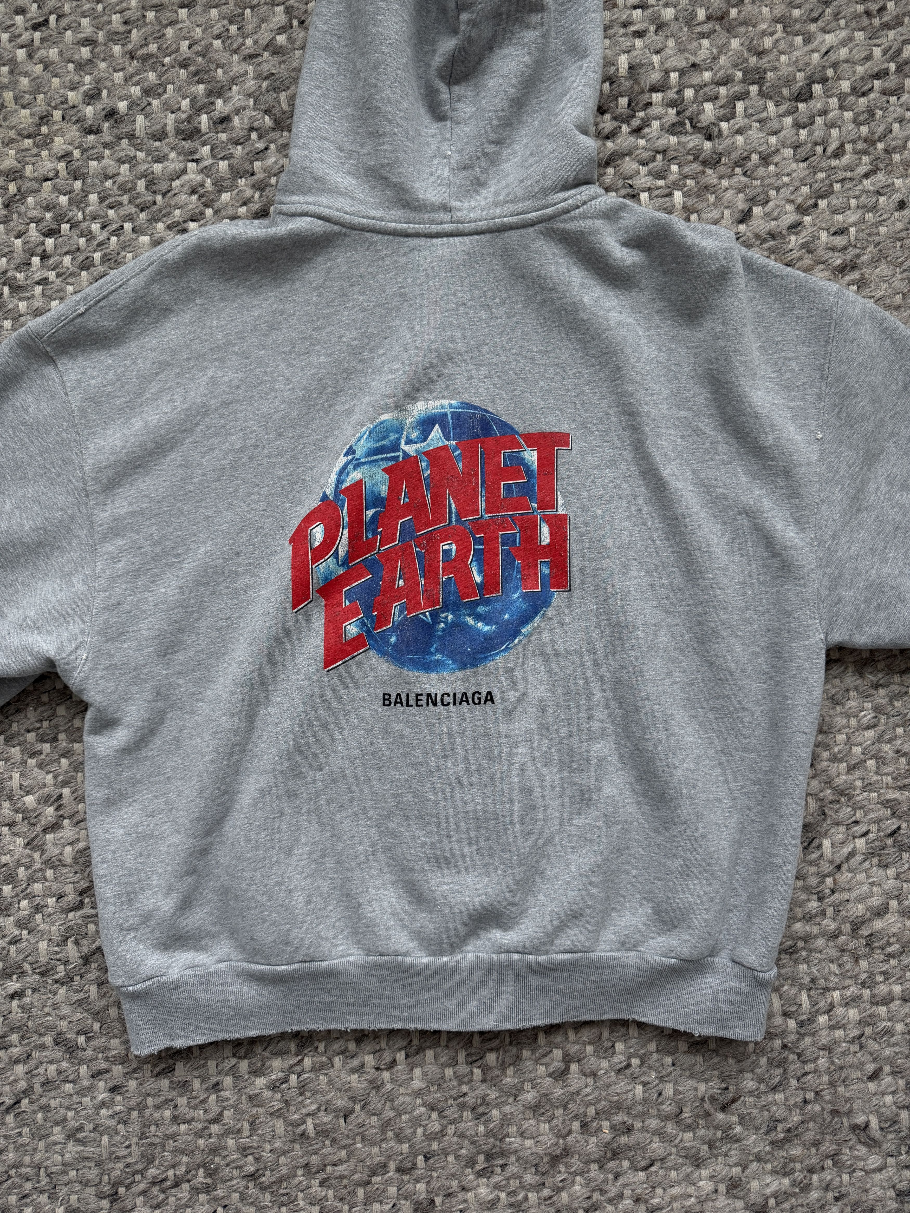 Balenciaga Planet Earth Hoodie Size US L / EU 52-54 / 3 - 10 Thumbnail