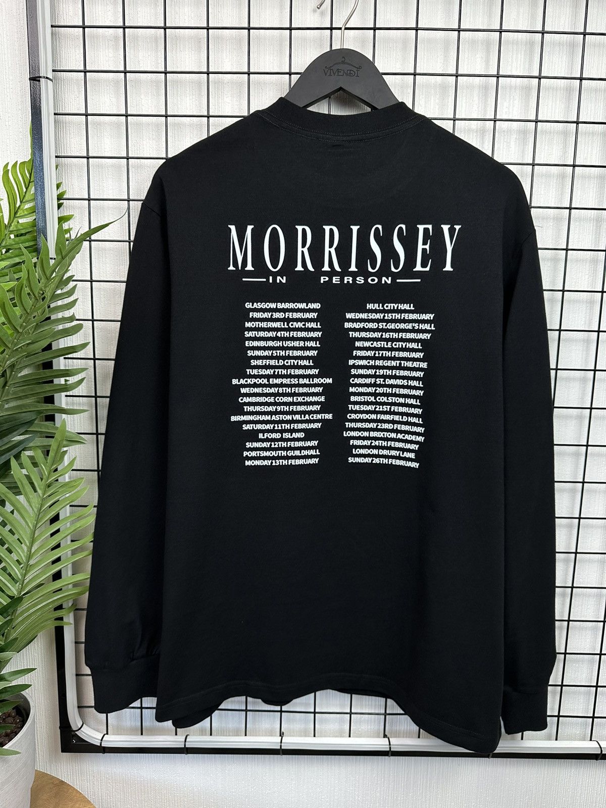 Morrissey × The Smiths Morrissey Band Boxer Long Sleeve Shirt Men Black L Tour tee Size US L / EU 52-54 / 3 - 12 Thumbnail
