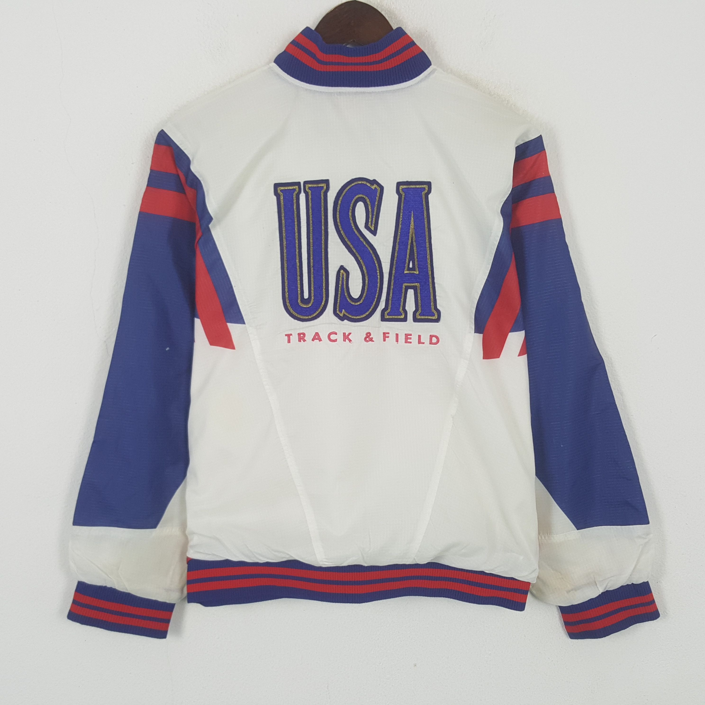 Nike Vintage NIKE USA Track & Field Windbreaker Sport Jacket Size US XXL / EU 58 / 5 - 1 Thumbnail