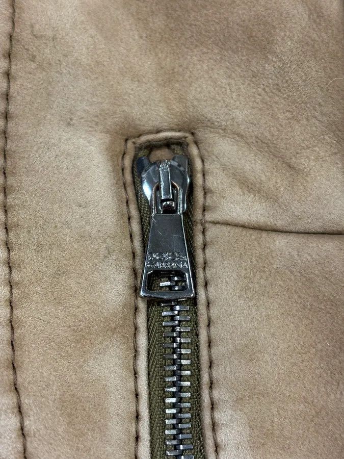 Dolce & Gabbana 2000s Dolce & Gabbana Beige Asymmetrical Fur Collar Suede Leather Jacket Size M / US 6-8 / IT 42-44 - 9 Thumbnail