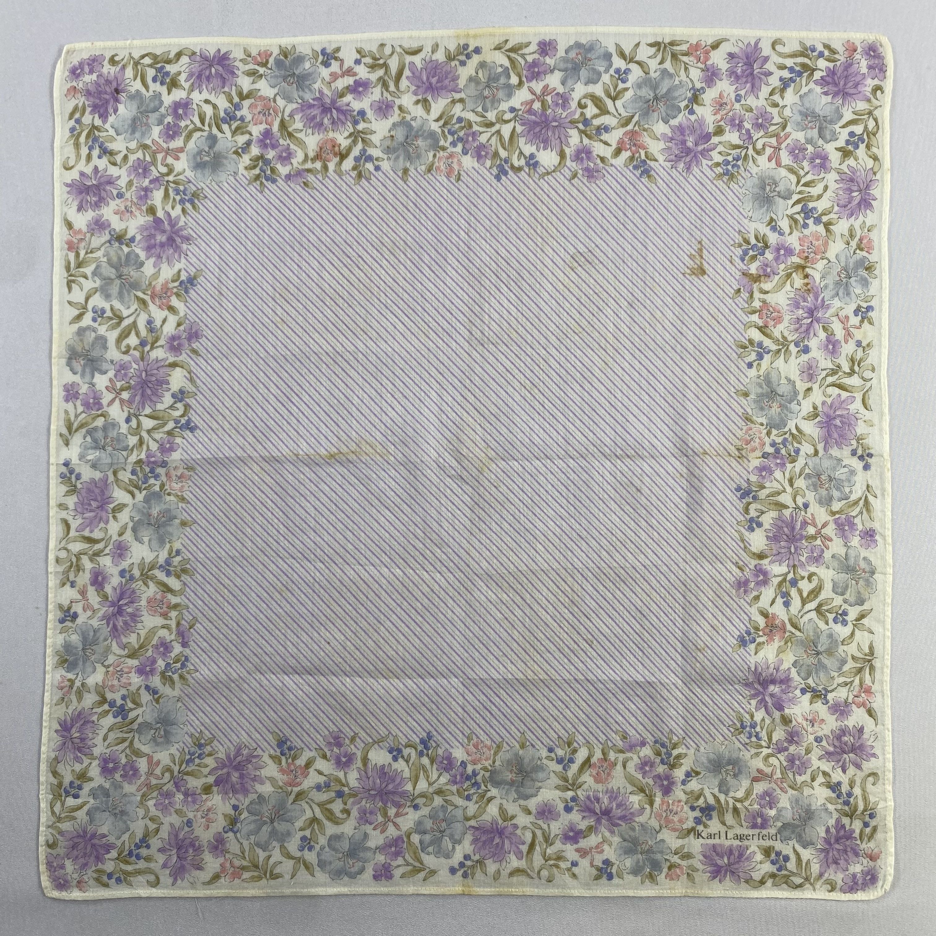 Karl Lagerfeld × Vintage Karl Lagerfeld Handkerchief / Neckerchief / Bandana-P1093 Size ONE SIZE - 1 Thumbnail