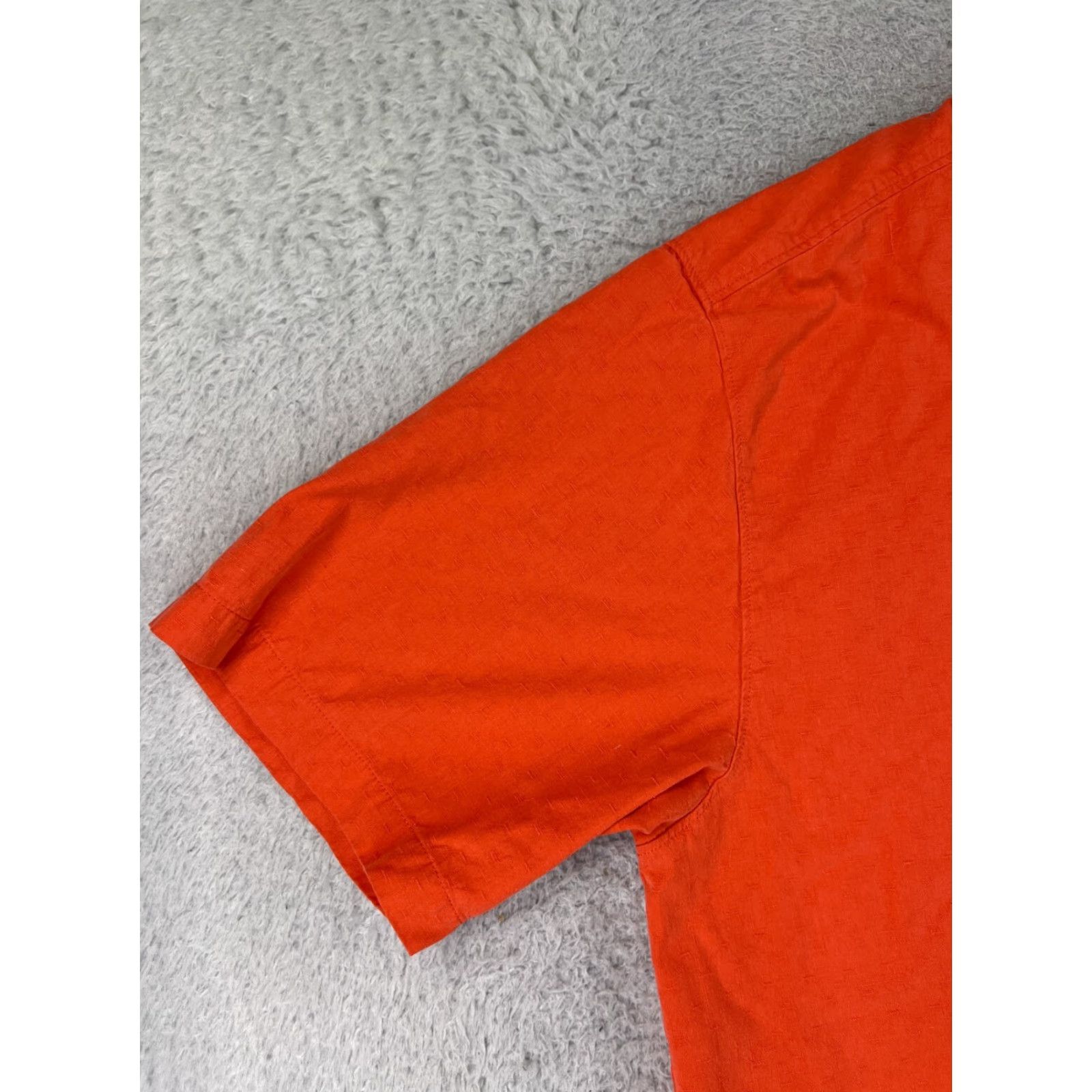 Tommy Bahama Tommy Bahama Shirt Men XL Orange Silk Button-Up Hawaiian Vacation Resort 100% Silk Button-Up Aloha Beach Vacation Mens Shirts Size US XL / EU 56 / 4 - 6 Thumbnail