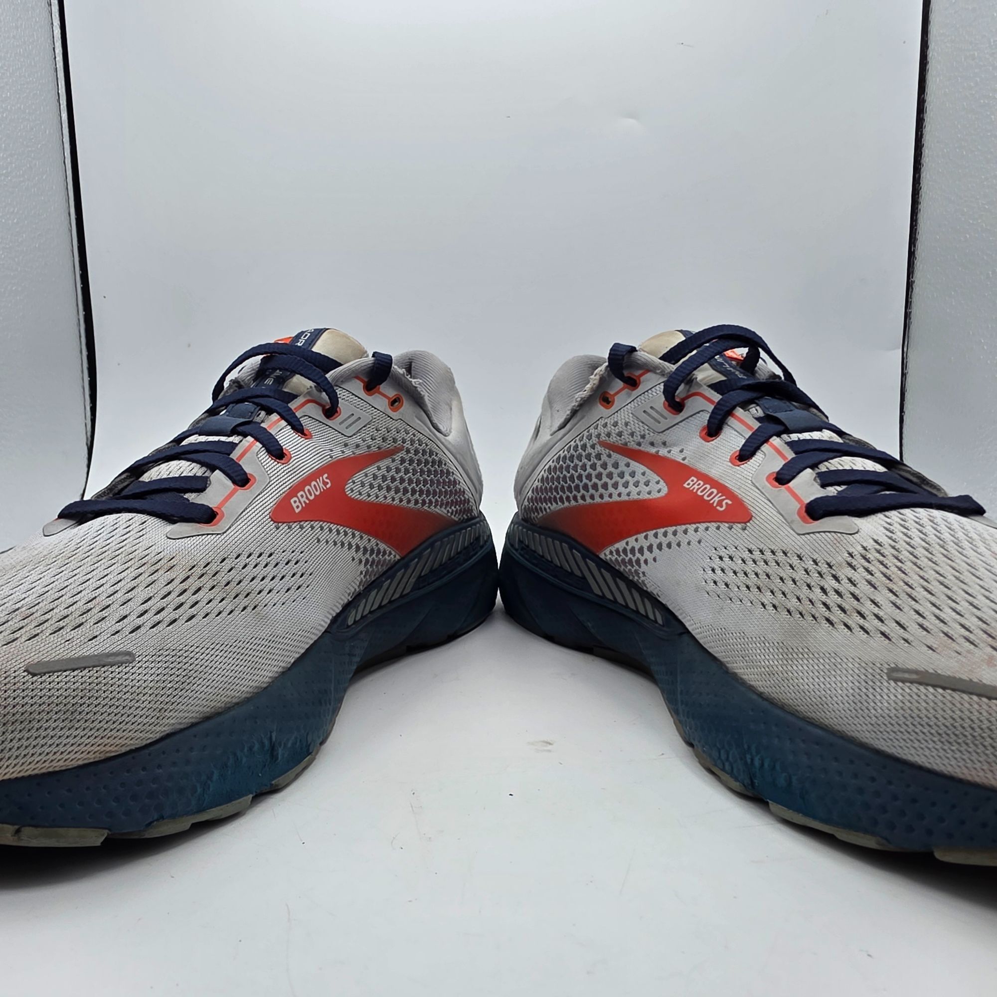 Brooks Brooks Adrenaline GTS 22 Mens Size 13 Gray Arctic Red Athlet Size US 13 / EU 46 - 3 Thumbnail