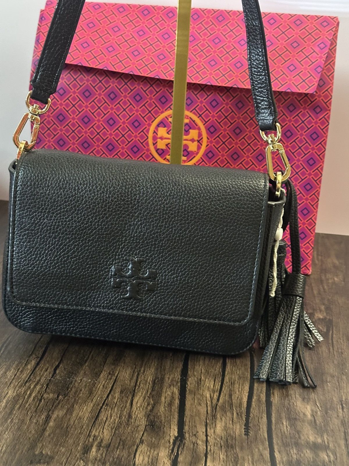 Tory Burch Tory Burch Size ONE SIZE - 1 Thumbnail
