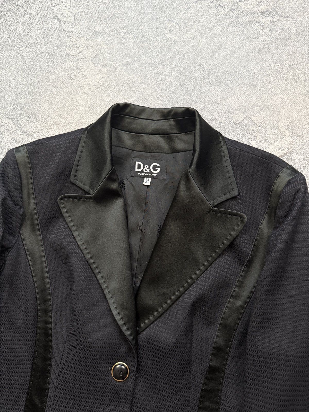 Dolce & Gabbana Luxury Dolce & Gabbana Smoking Blazer Size US S / EU 44-46 / 1 - 2 Thumbnail