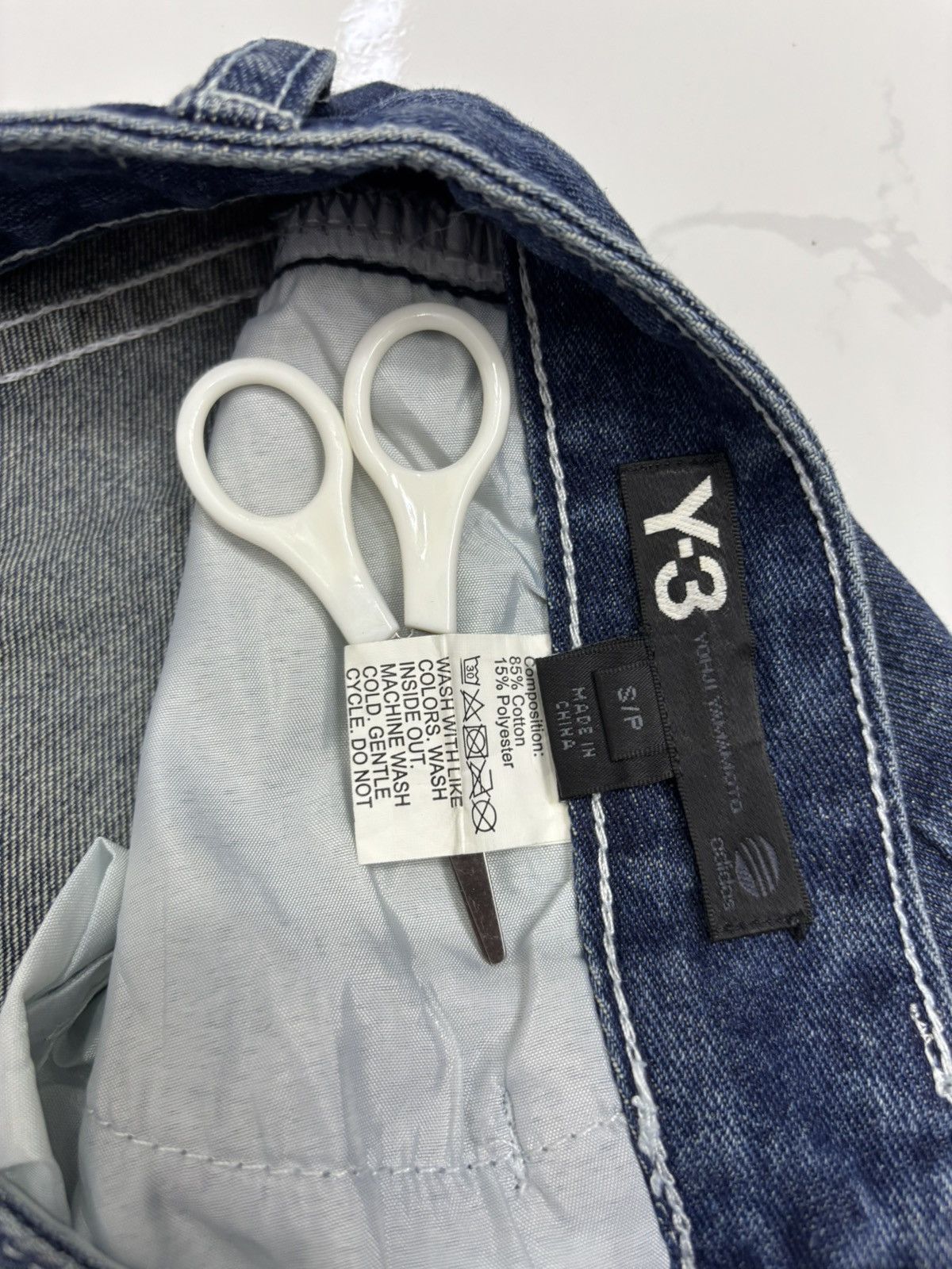 Y-3 × Yohji Yamamoto Y-3 Yohji Yamamoto Custom Paint Queen Baggy Loose Jeans Size US 30 / EU 46 - 10 Thumbnail