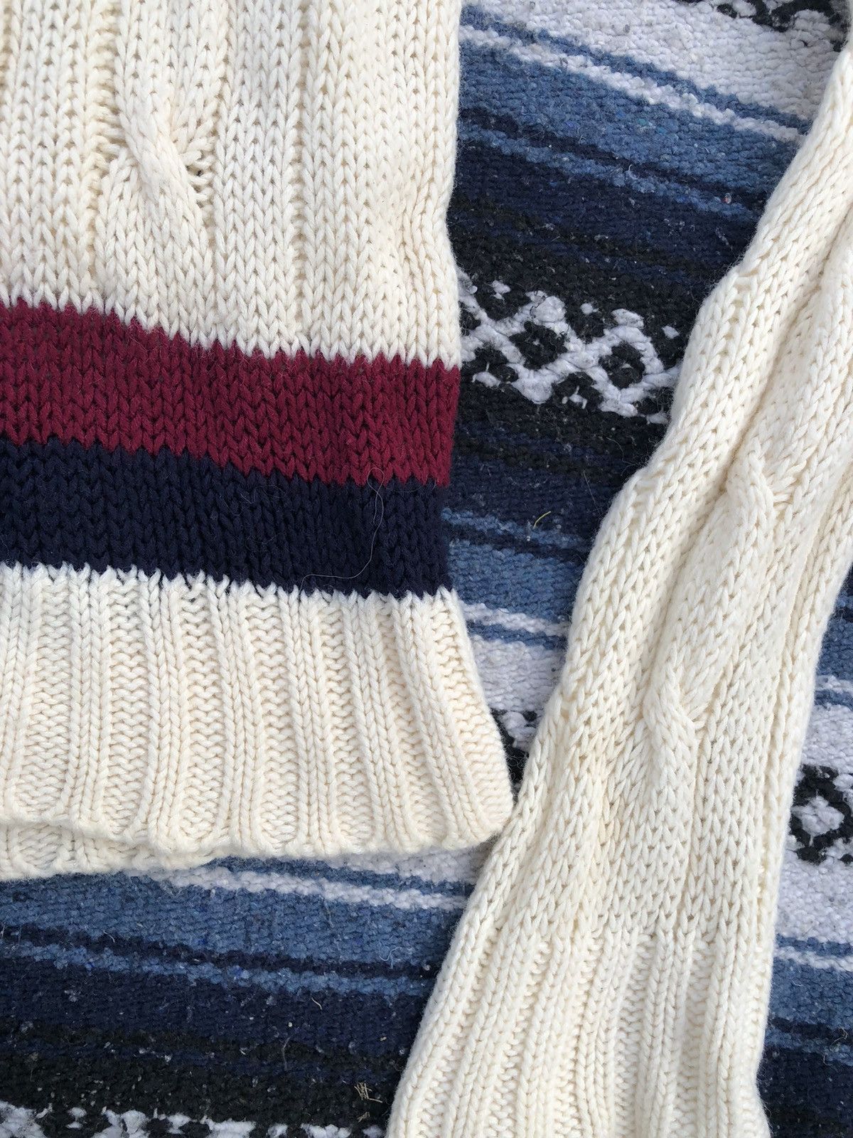 Lacoste × Vintage VINTAGE 90s LACOSTE OVERSIZE KNIT SWEATER MADE IN FRANCE Size M / US 6-8 / IT 42-44 - 3 Thumbnail