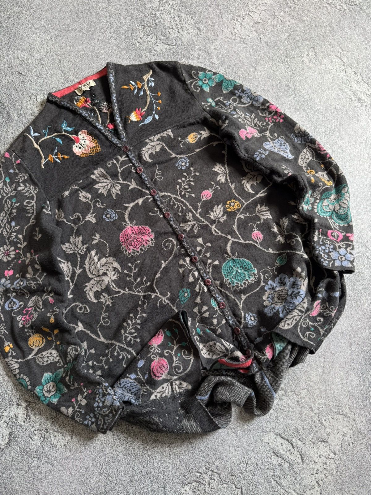 Dale Of Norway Ivko 40 all printed flowers 🌺 Cardigan sweater knit button Size S / US 4 / IT 40 - 3 Thumbnail