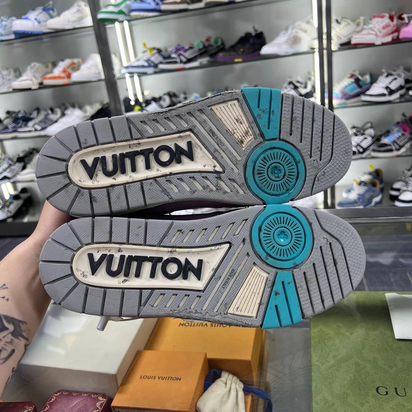 Louis Vuitton Louis Vuitton Trainer Macaron UK8.5 Size US 9 / EU 42 - 6 Thumbnail