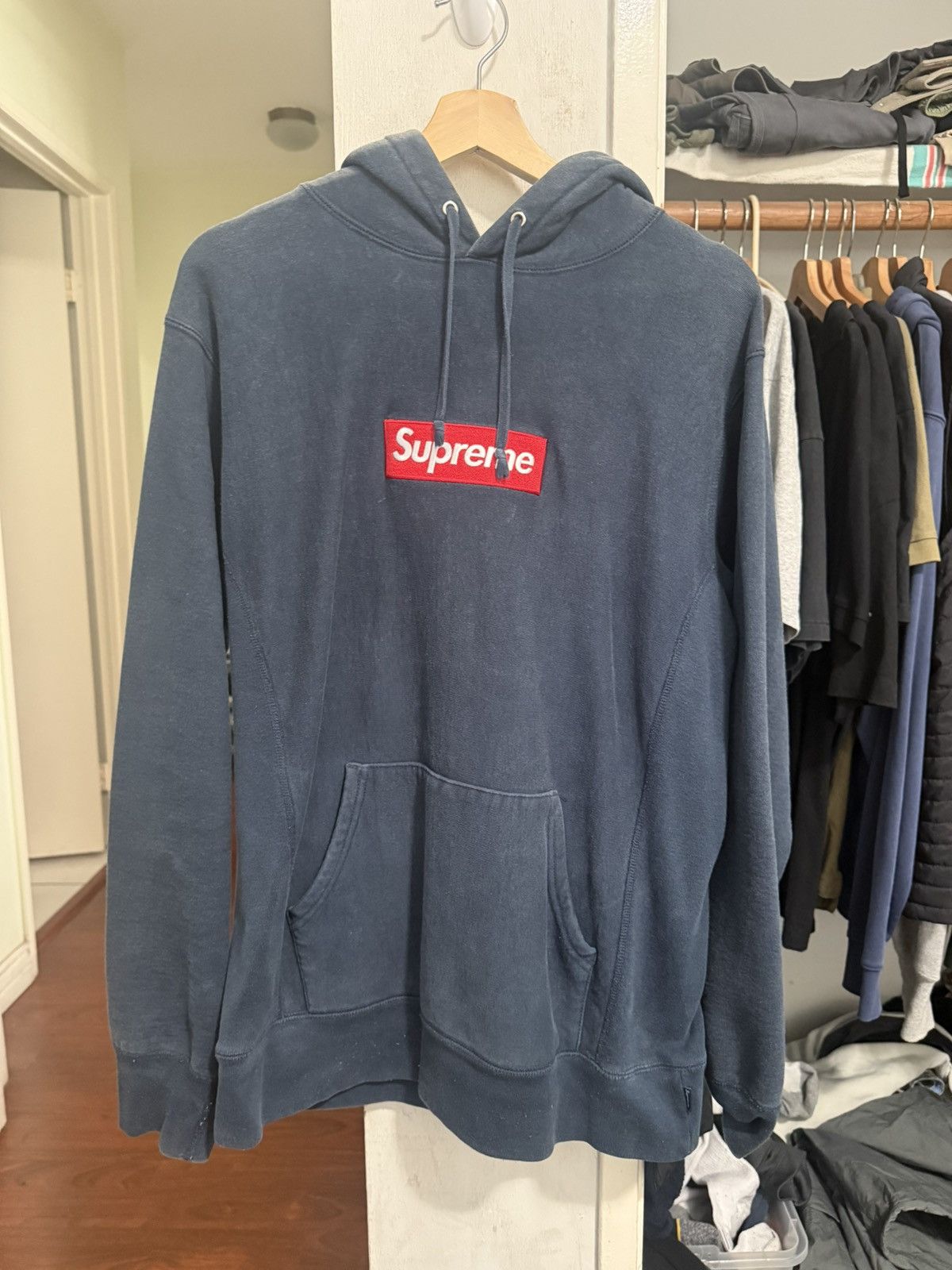 Supreme Supreme Navy BOGO Size US L / EU 52-54 / 3 - 1 Thumbnail