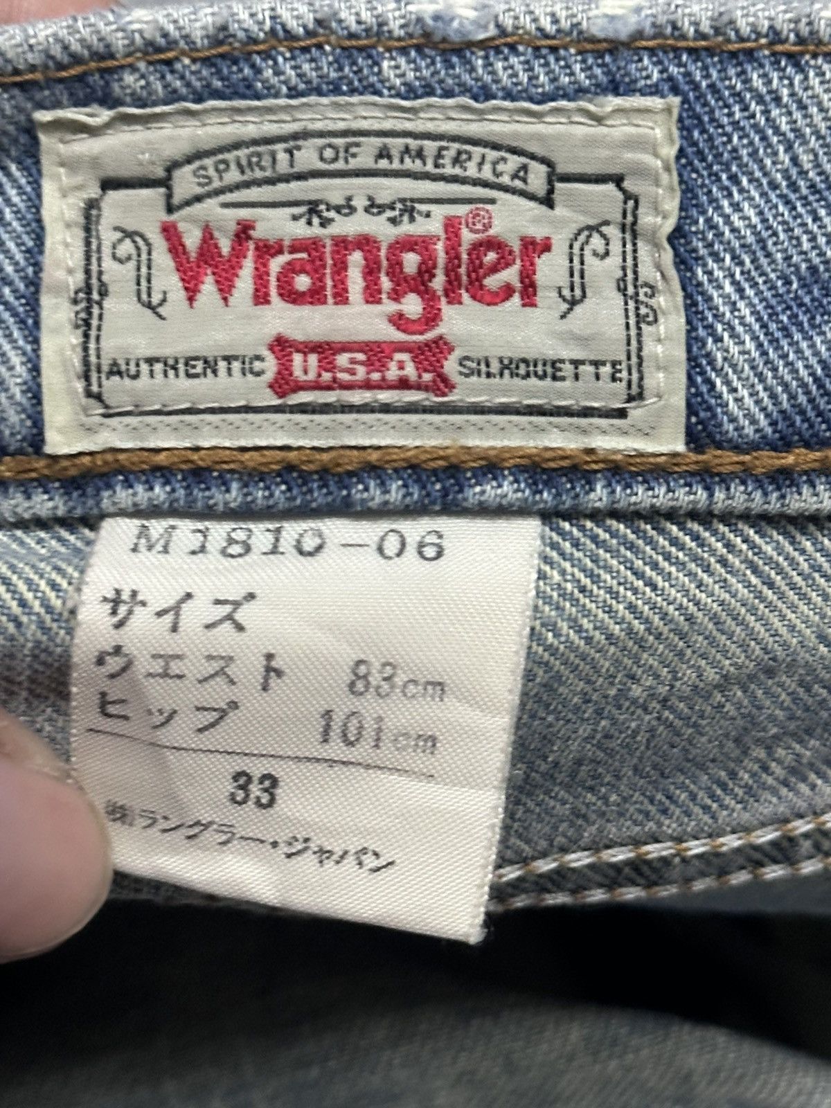 Wrangler Authentic Wrangler Baggy Jeans With Patch Distressed Faded Size US 31 - 9 Thumbnail