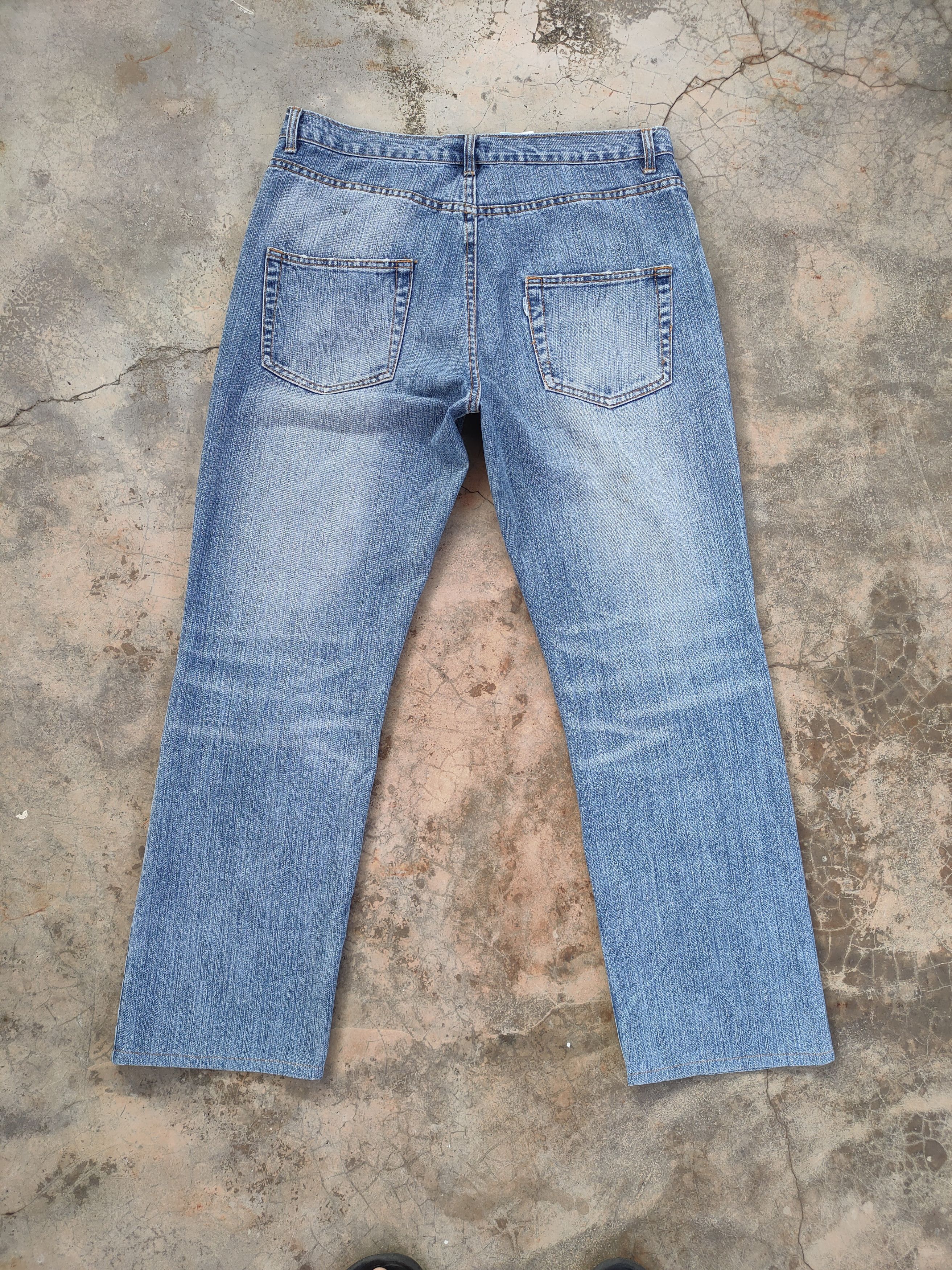 Japanese Brand VINTAGE JOHN MARTIN DISTRESSED FADED JEANS PANTS Size US 35 - 7 Thumbnail