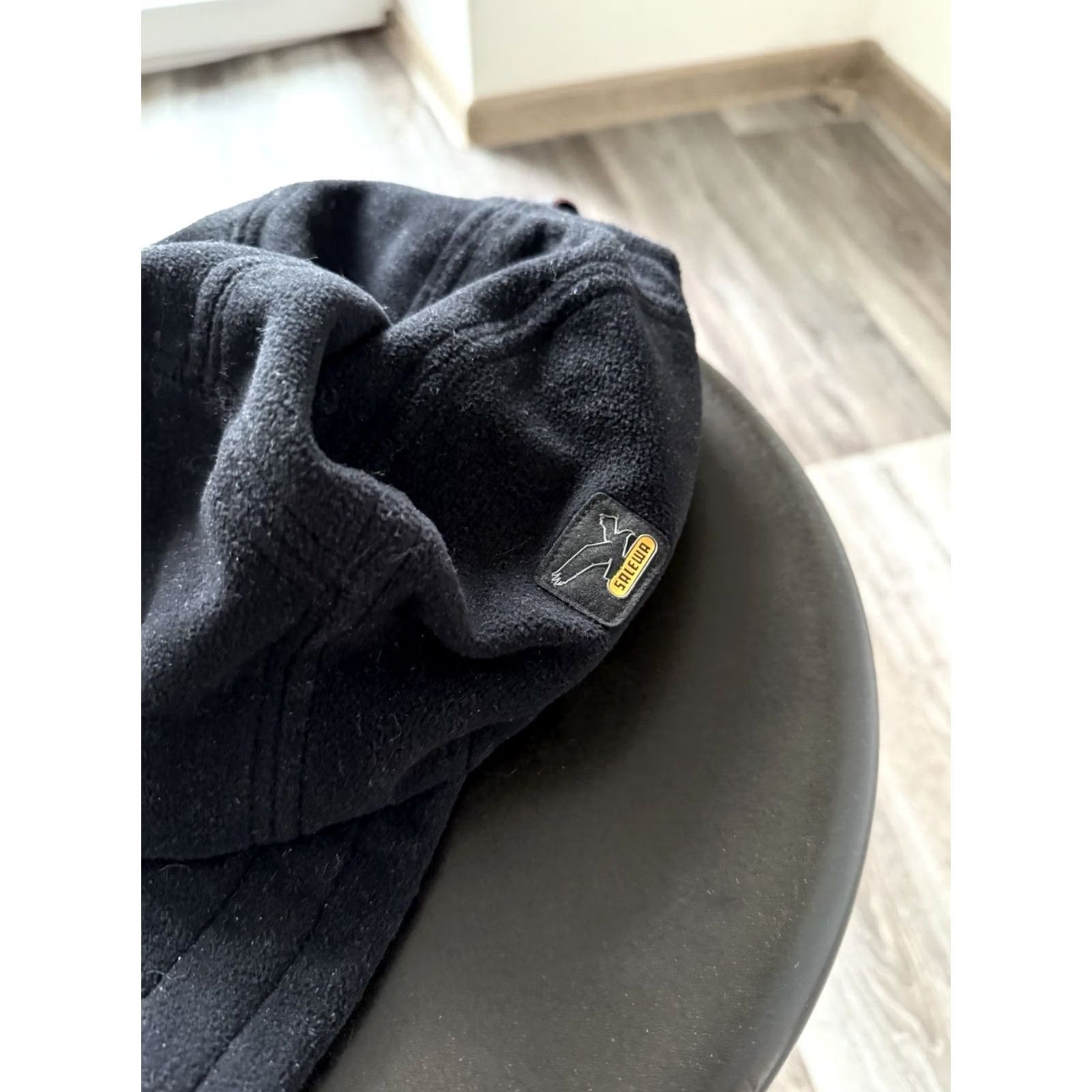 SALEWA VINTAGE? Salewa Fleece Cap Black Outdoor Hiking Warm Winter Hat Ushanka Unisex Size L Size US L / EU 52-54 / 3 - 3 Thumbnail