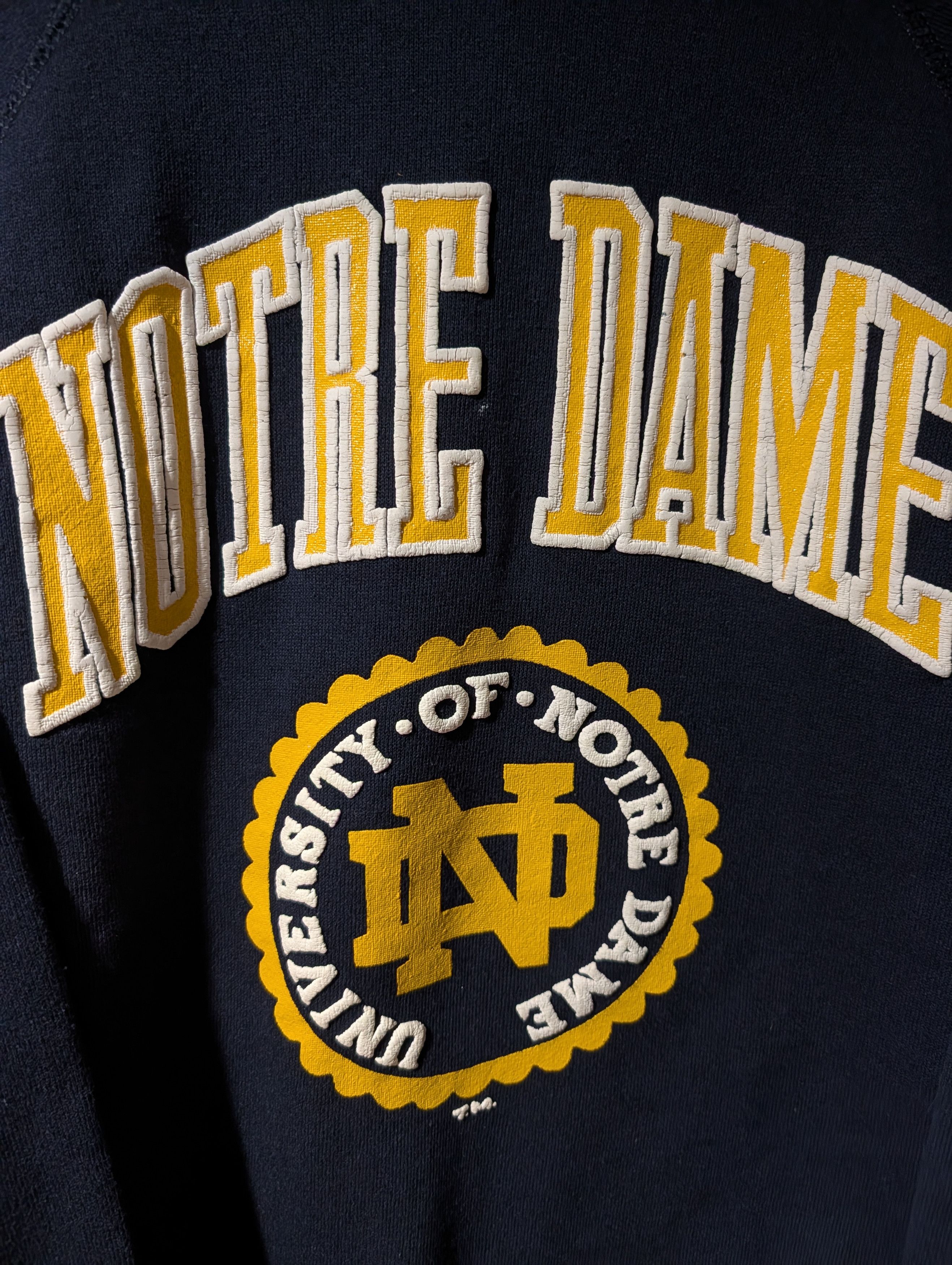 NCAA VTG 90s Notre Dame Fighting Irish Puff Print Sweatshirt Size US L / EU 52-54 / 3 - 2 Thumbnail
