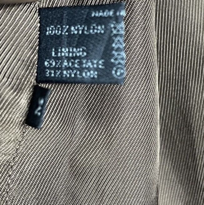 Prada PRADA Luxury Raincoat - Italian-Made, Acetate/Nylon Lining Size US L / EU 52-54 / 3 - 9 Thumbnail
