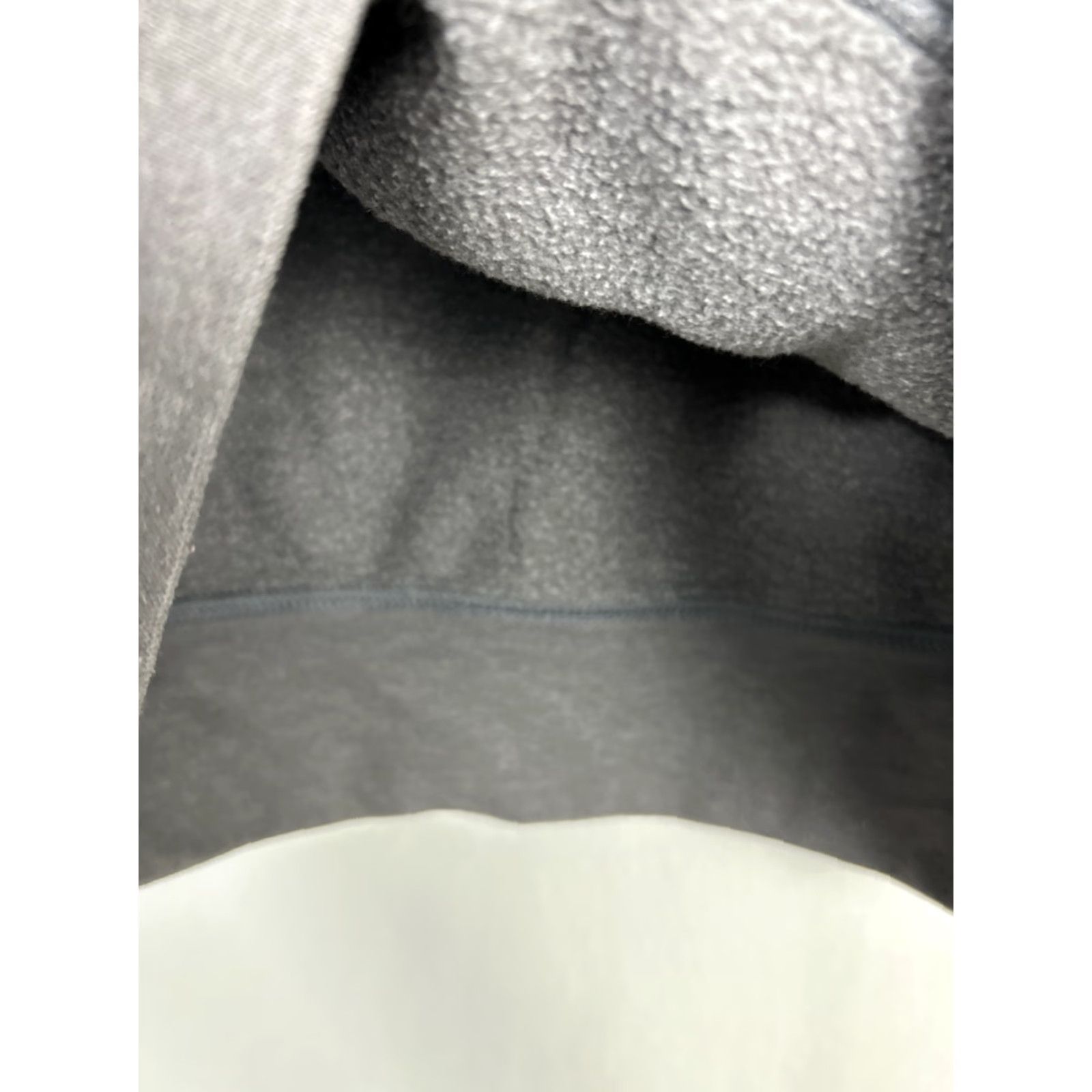 The North Face VINTAGE The North Face Mens Small Gray Pullover Hoodie Red Box Logo Patch Size US S / EU 44-46 / 1 - 7 Thumbnail
