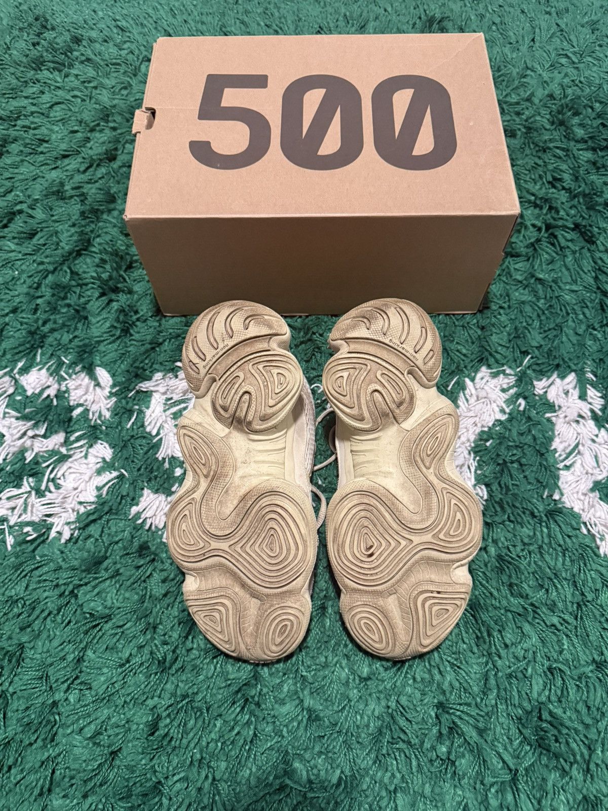 Yeezy YEEZY 500 SUPER MOON YELLOW Size US 7 / EU 40 - 5 Thumbnail