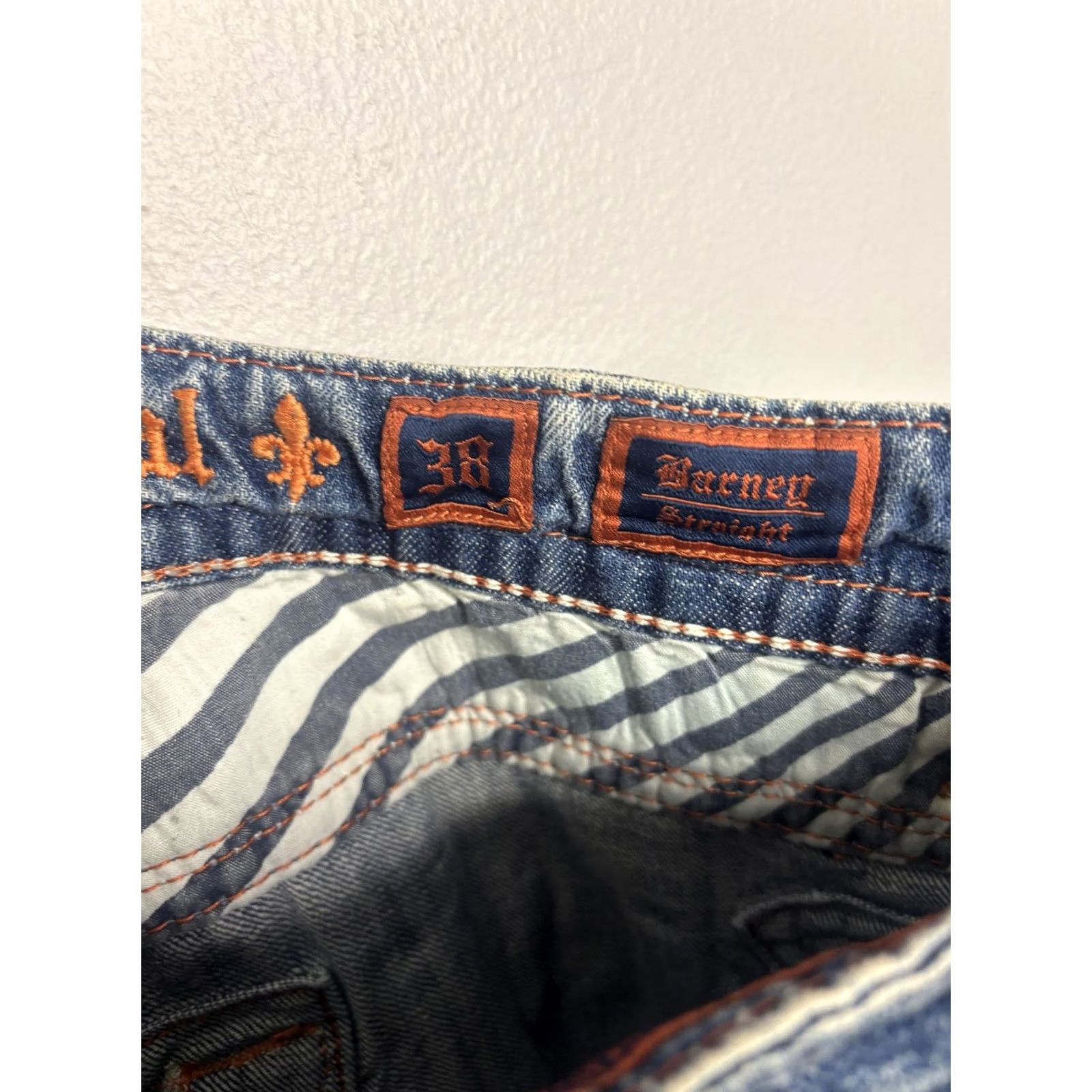 Vintage VINTAGE Rock Revival Barnet Straight Jeans Mens 38 Blue Distressed Pockets Fluer-de-lis Embroidered Back Size US 38 / EU 54 - 7 Thumbnail