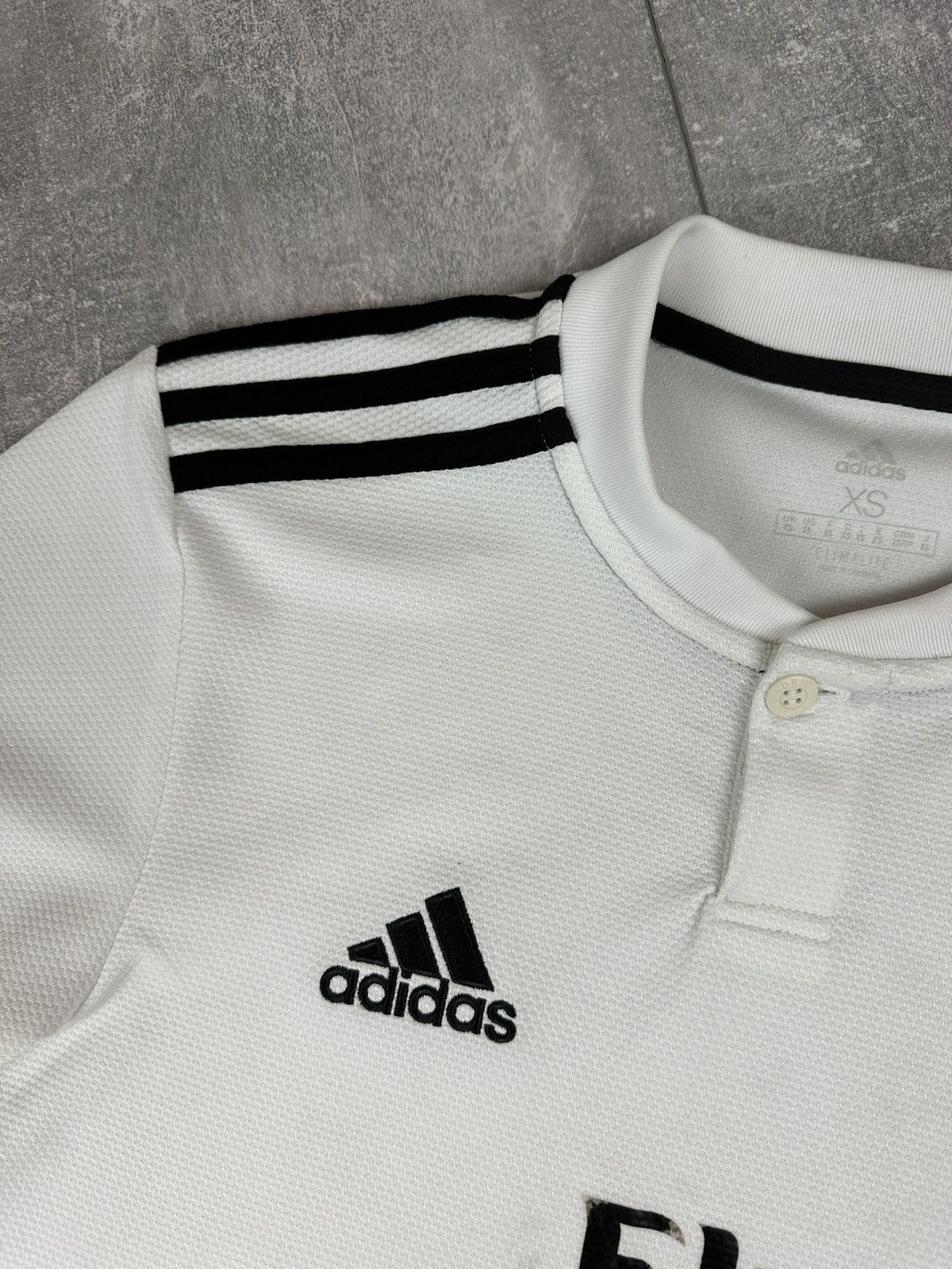 Adidas Adidas Real Madrid FC 2018/19 Home Soccer Jersey Size US XS / EU 42 / 0 - 13 Thumbnail