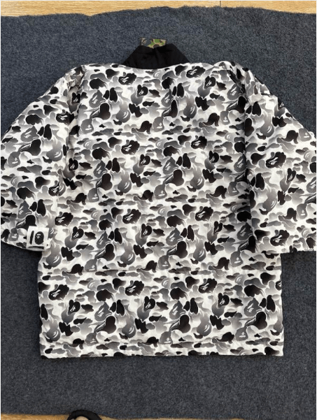 Bape Bape Hoodie Size US L / EU 52-54 / 3 - 2 Thumbnail