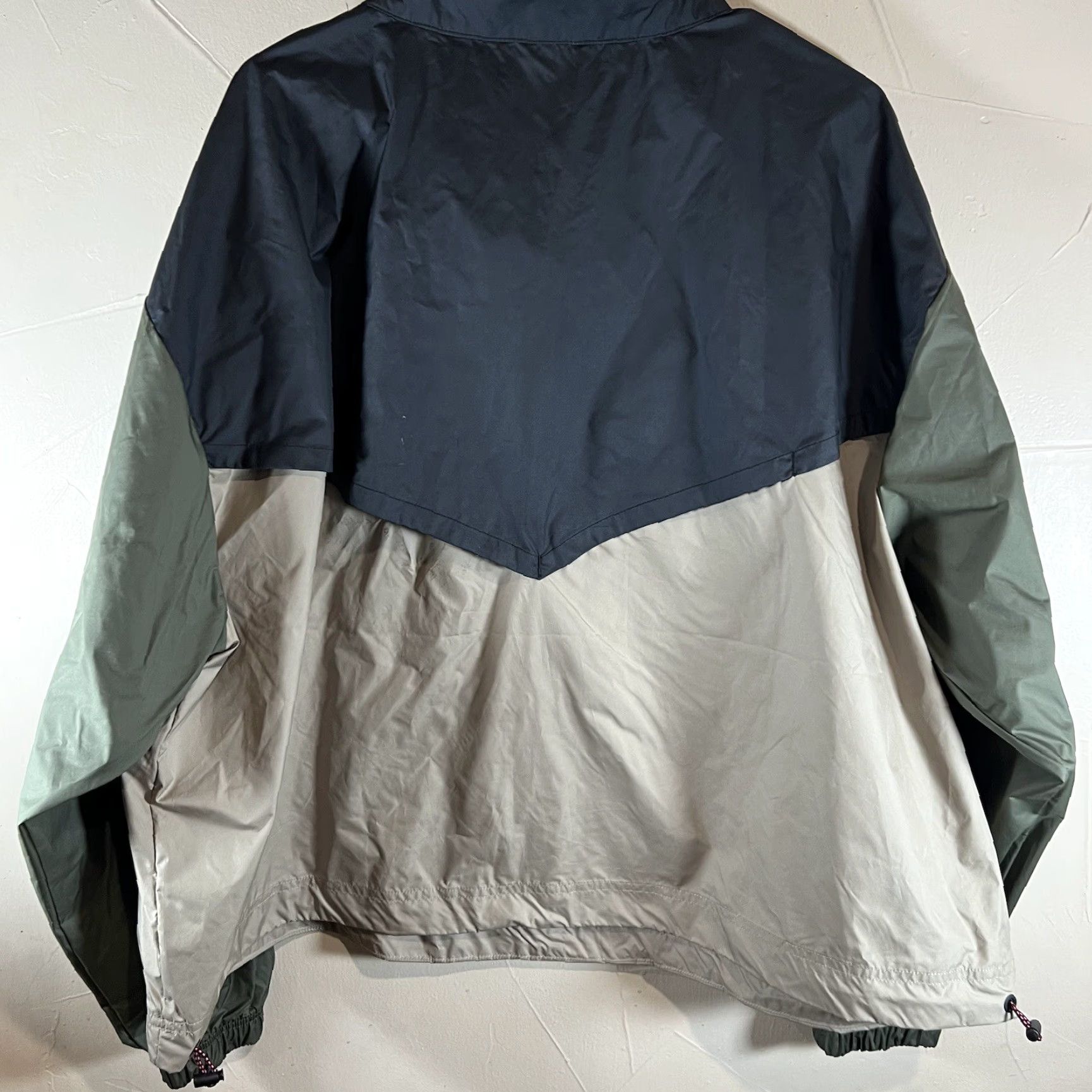 Nike Nike Plus Pullover Jacket Unisex Adults 2XL Light Shell Khaki/Tan/Black Big & Tall Womens Mens Size XXL / US 16-18 / IT 52-54 - 5 Thumbnail