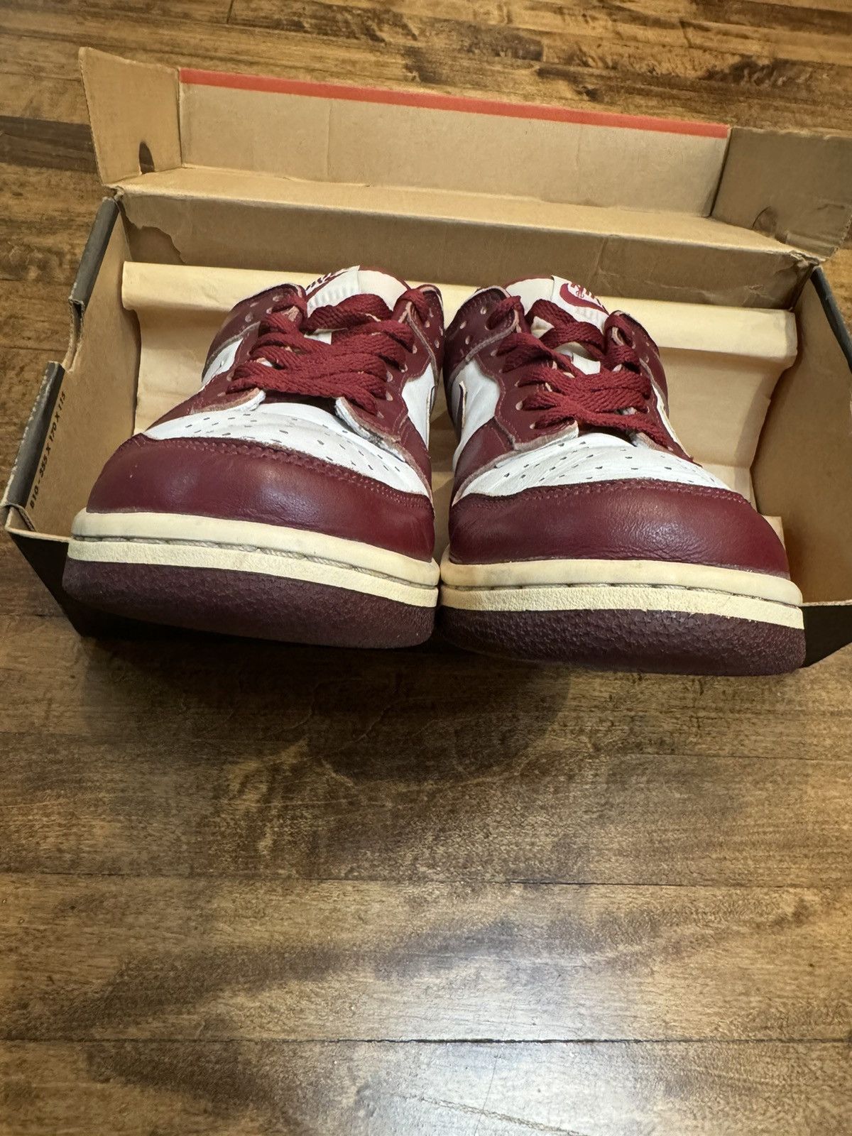 Vintage Vintage 1999 Nike Dunk Low White Team Red 9 Size US 9 / EU 42 - 9 Thumbnail