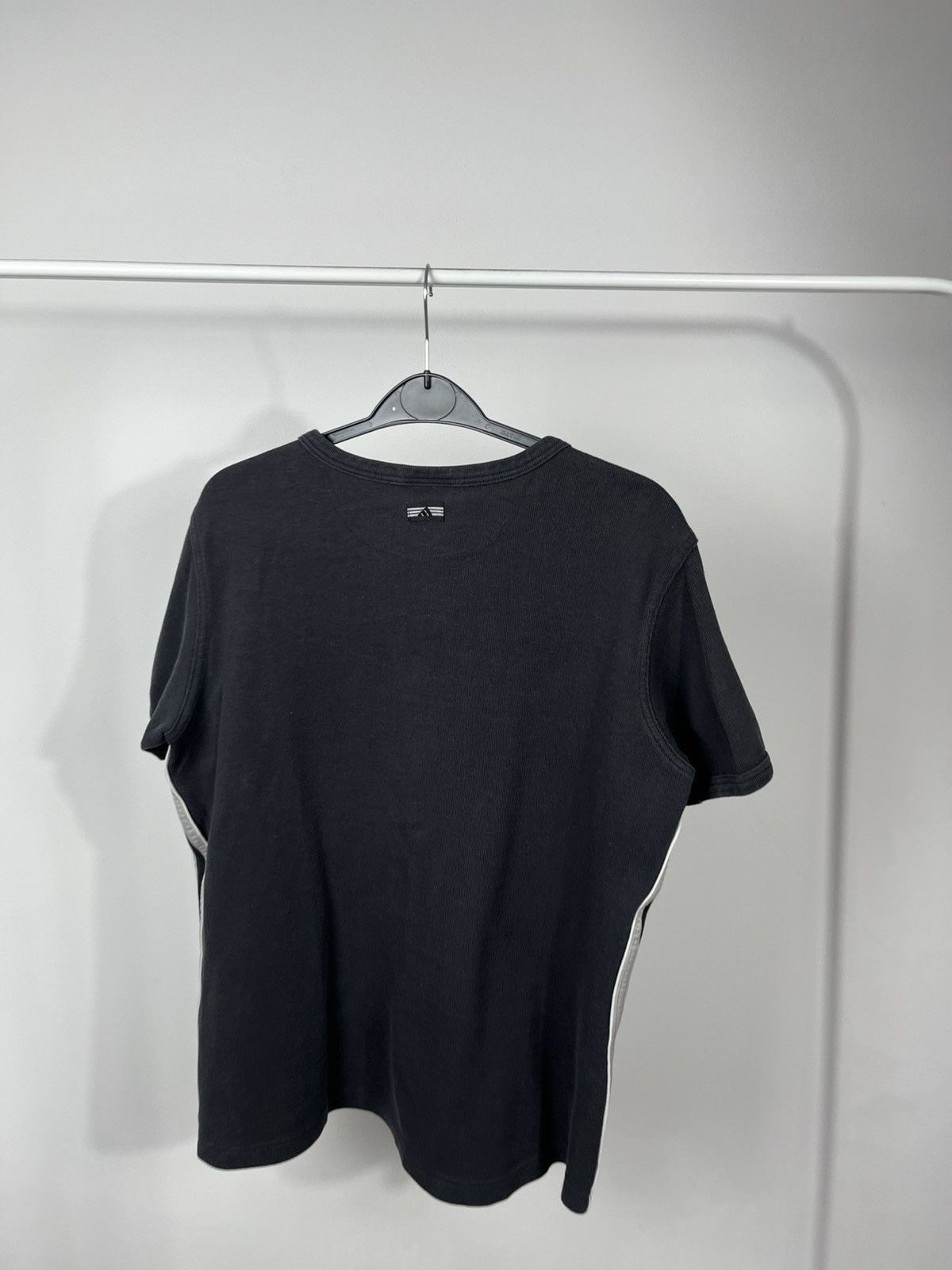 Adidas Vintage Adidas T Shirt Faded Gray Short Sleeve Size L Size L / US 10 / IT 46 - 9 Thumbnail