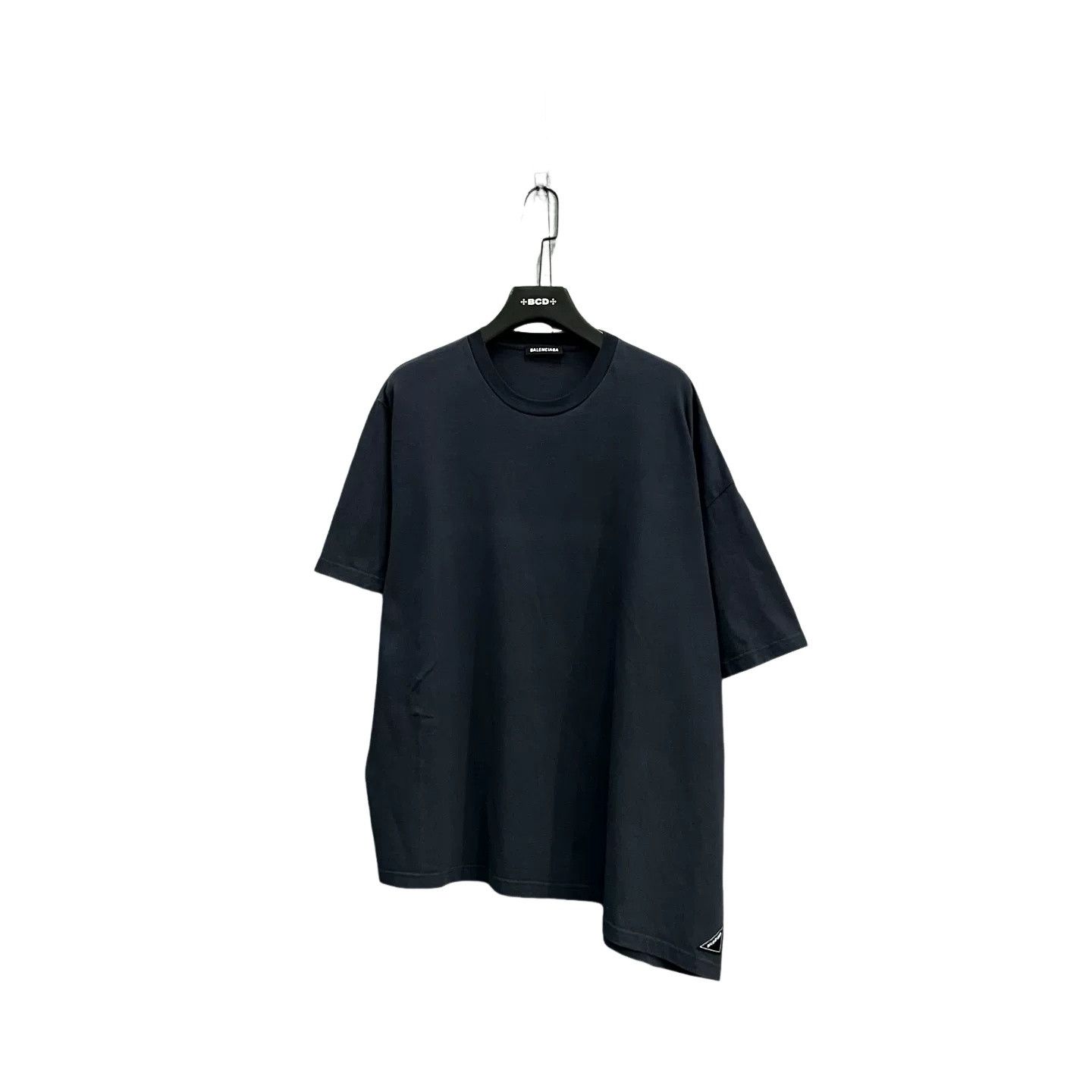 Balenciaga Balenciaga Asymmetric Short Sleeve T-Shirt XS Size US XS / EU 42 / 0 - 1 Thumbnail