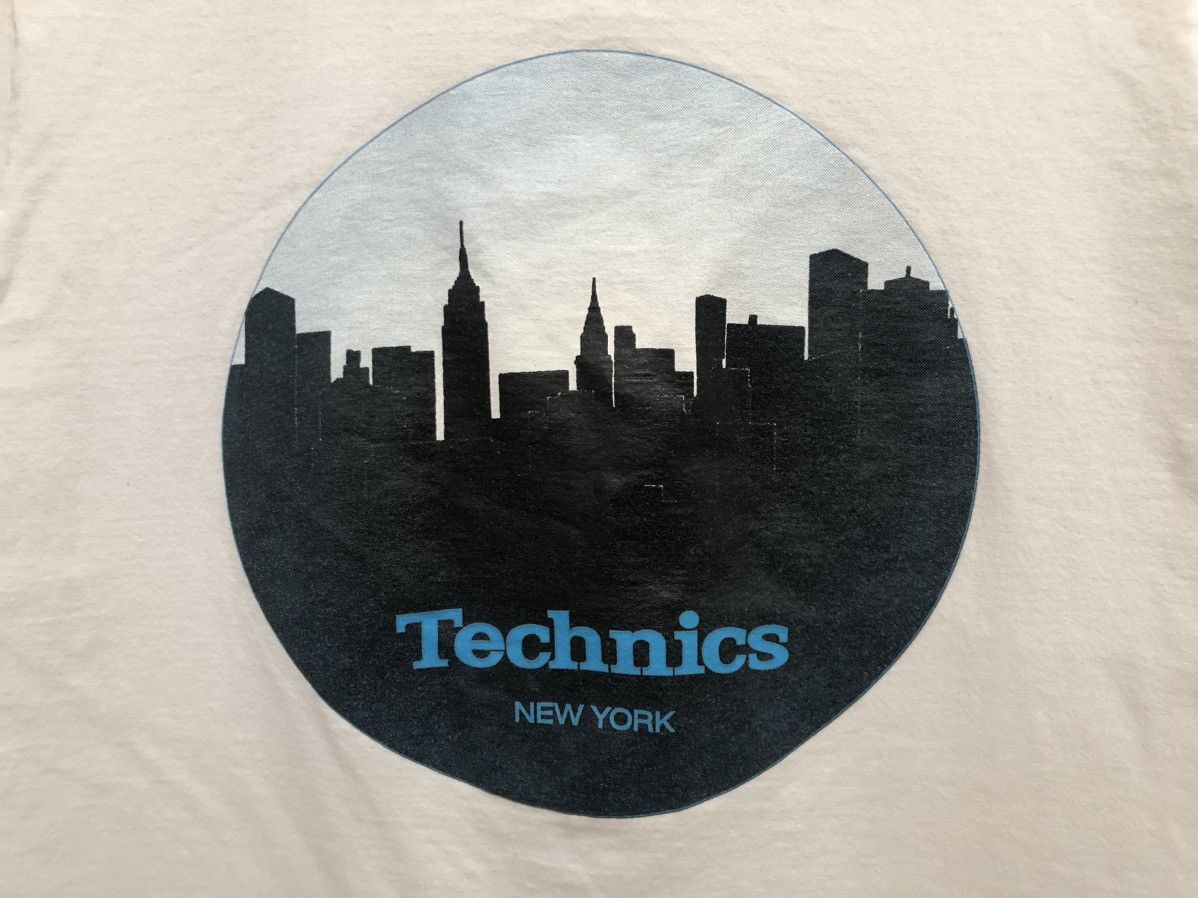 Vintage RARE 🔥 00s Y2K TECHNICS NEW YORK RARE PROMO BOXY TEE Size US M / EU 48-50 / 2 - 5 Thumbnail