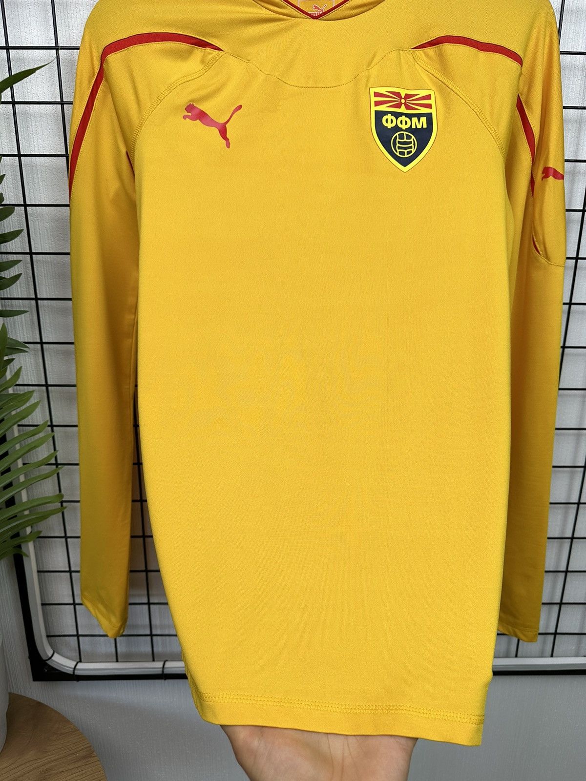 Puma × UEFA North Macedonia football jersey 2010 2013 away Men M yellow Size US M / EU 48-50 / 2 - 7 Thumbnail
