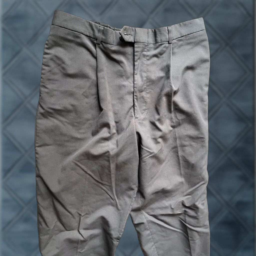 Perry Ellis Perry Ellis Portfolio Pleated Front Dress Pant Size 36x29 Gray Polyester Men's Pants Straight Leg Business Casual Formal 36 Regular Cuffed Size US 36 / EU 52 - 1 Thumbnail