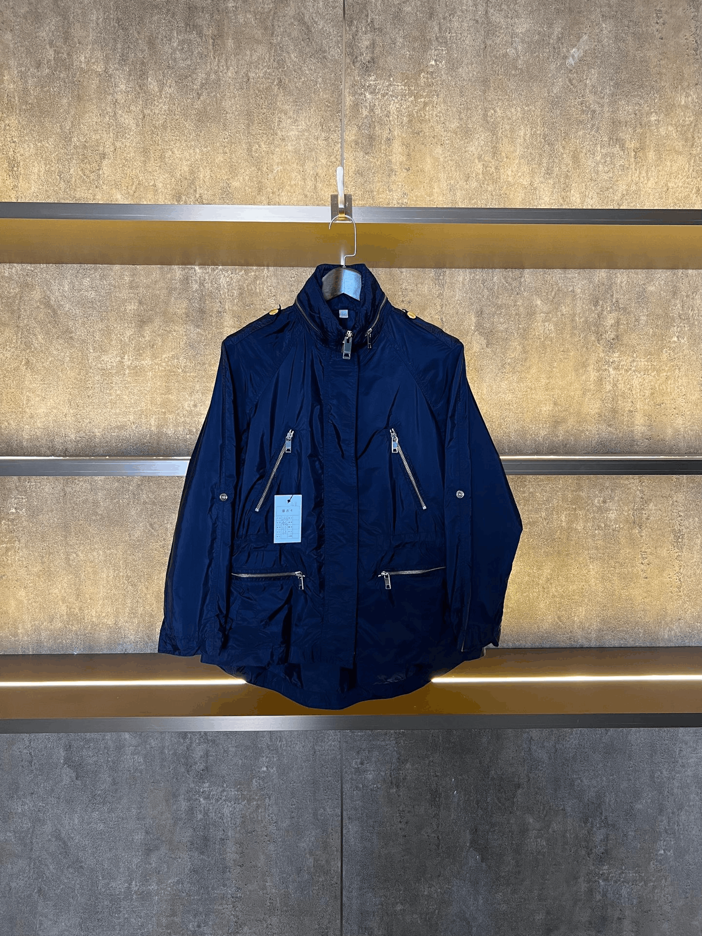 Burberry Burberry Light Jacket m Men Size US M / EU 48-50 / 2 - 1 Thumbnail