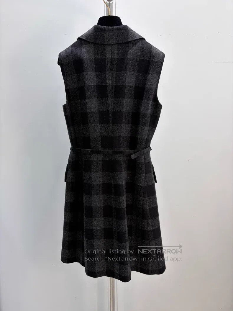 Dior Dior Plaid vest skirt Size XS / US 0-2 / IT 36-38 - 2 Thumbnail