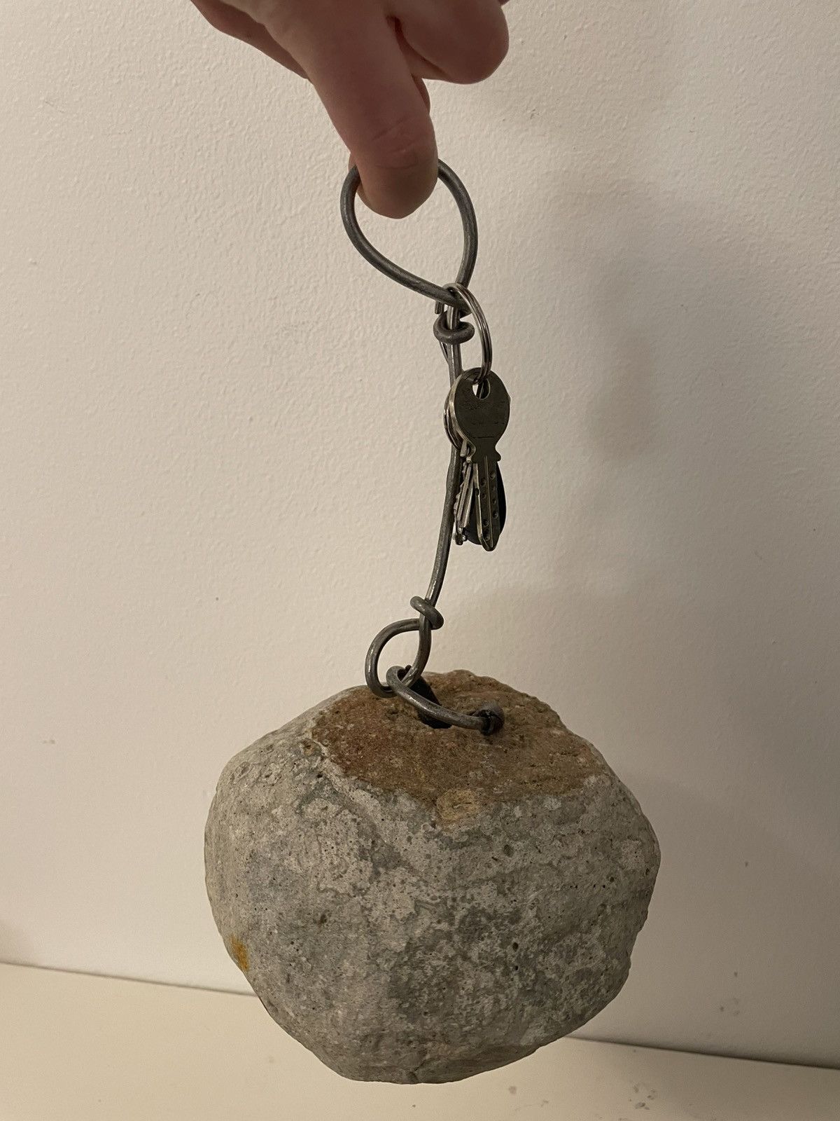 Vintage 🔥🔥avant garde stone keychain🔥🔥 Size ONE SIZE - 6 Thumbnail