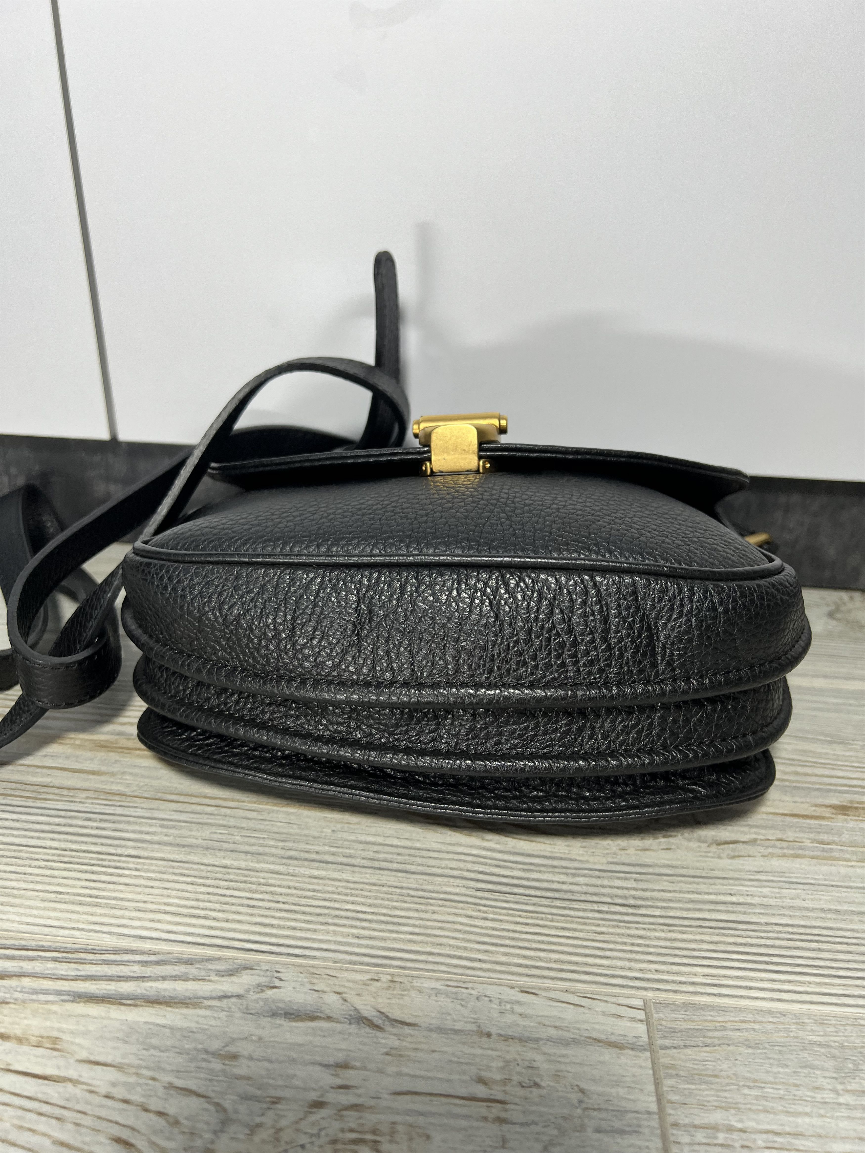 Emporio Armani Emporio Armani Women's Black Calf Leather Crossbody Bag Size ONE SIZE - 6 Thumbnail