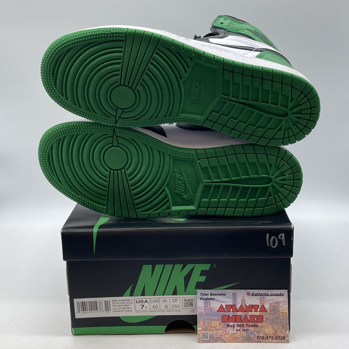 Jordan Brand Air Jordan 1 high lucky green Size US 7 / EU 40 - 7 Thumbnail