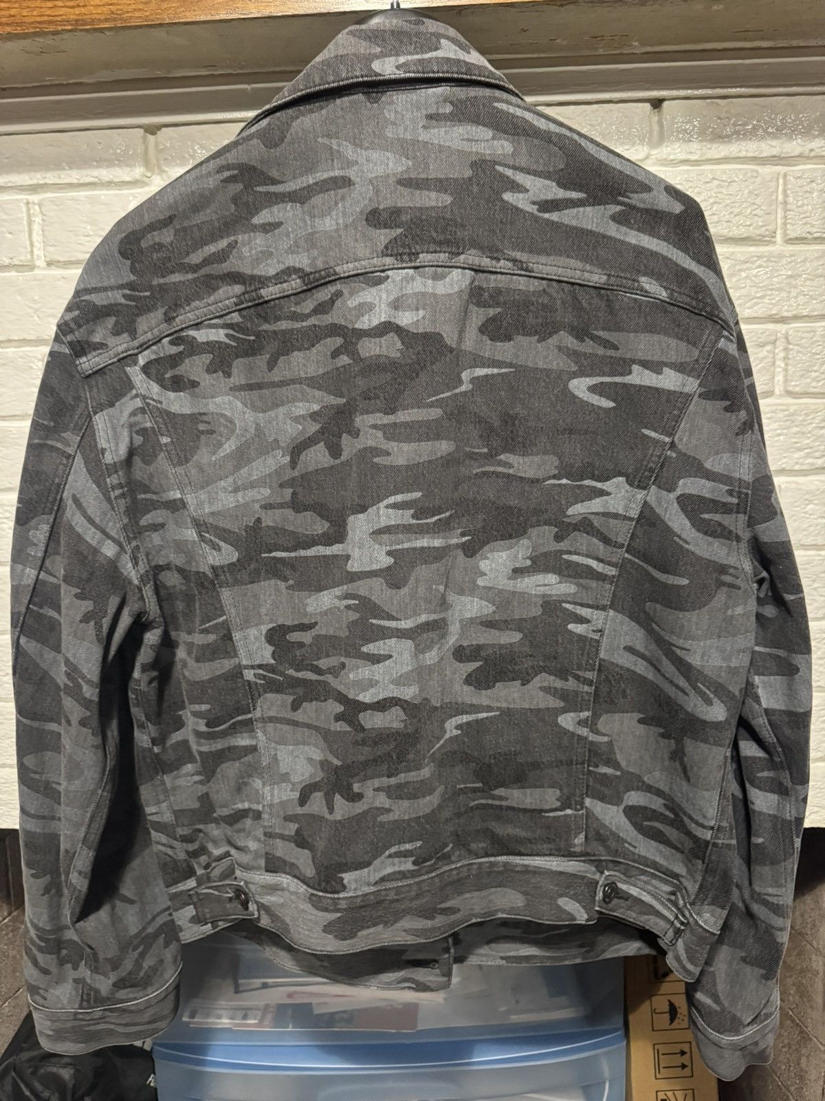 Balenciaga Camo denim jacket (made in Italy) Size US S / EU 44-46 / 1 - 2 Thumbnail