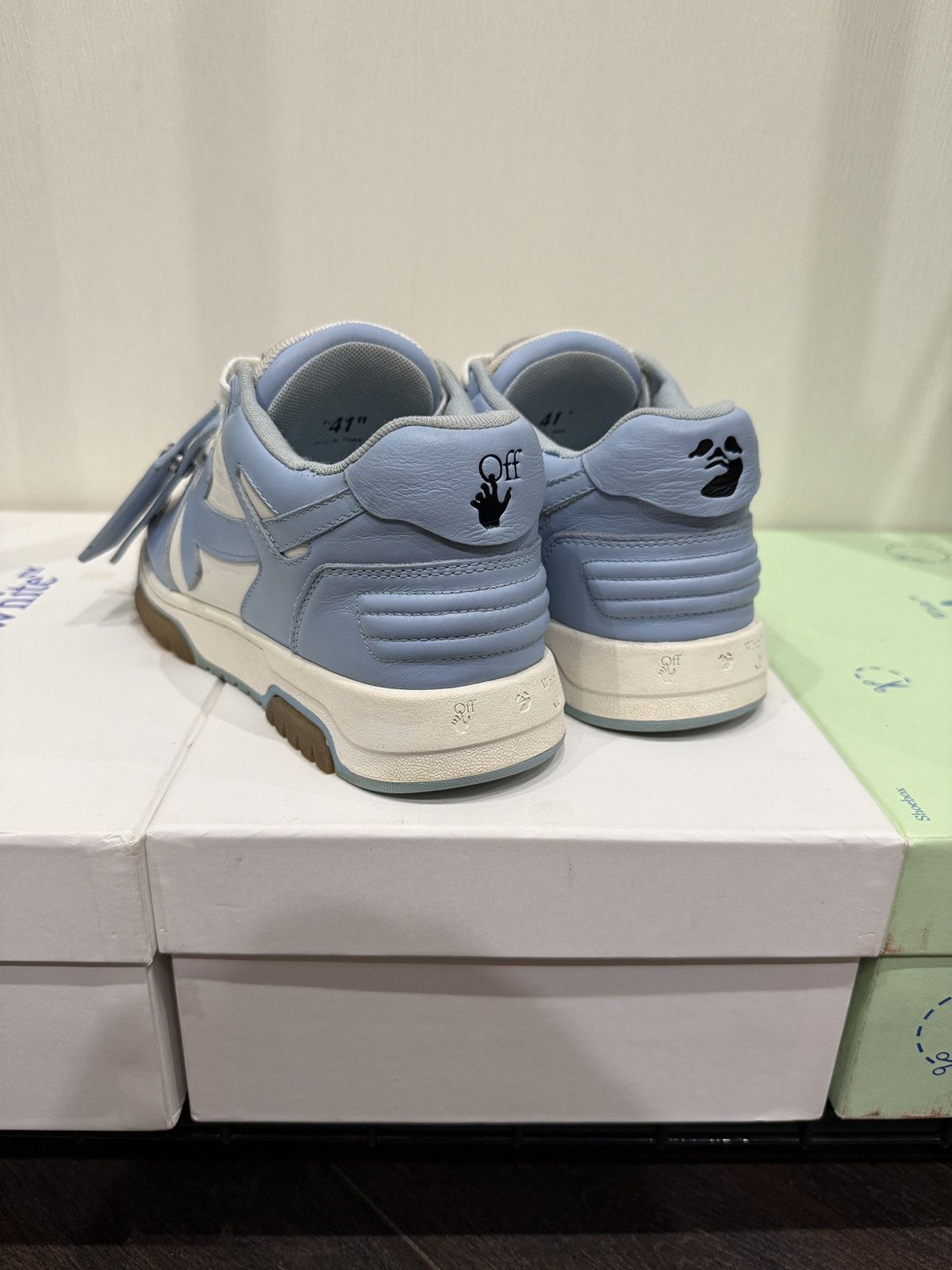 Off-White Off White out of office Size US 8 / EU 41 - 4 Thumbnail