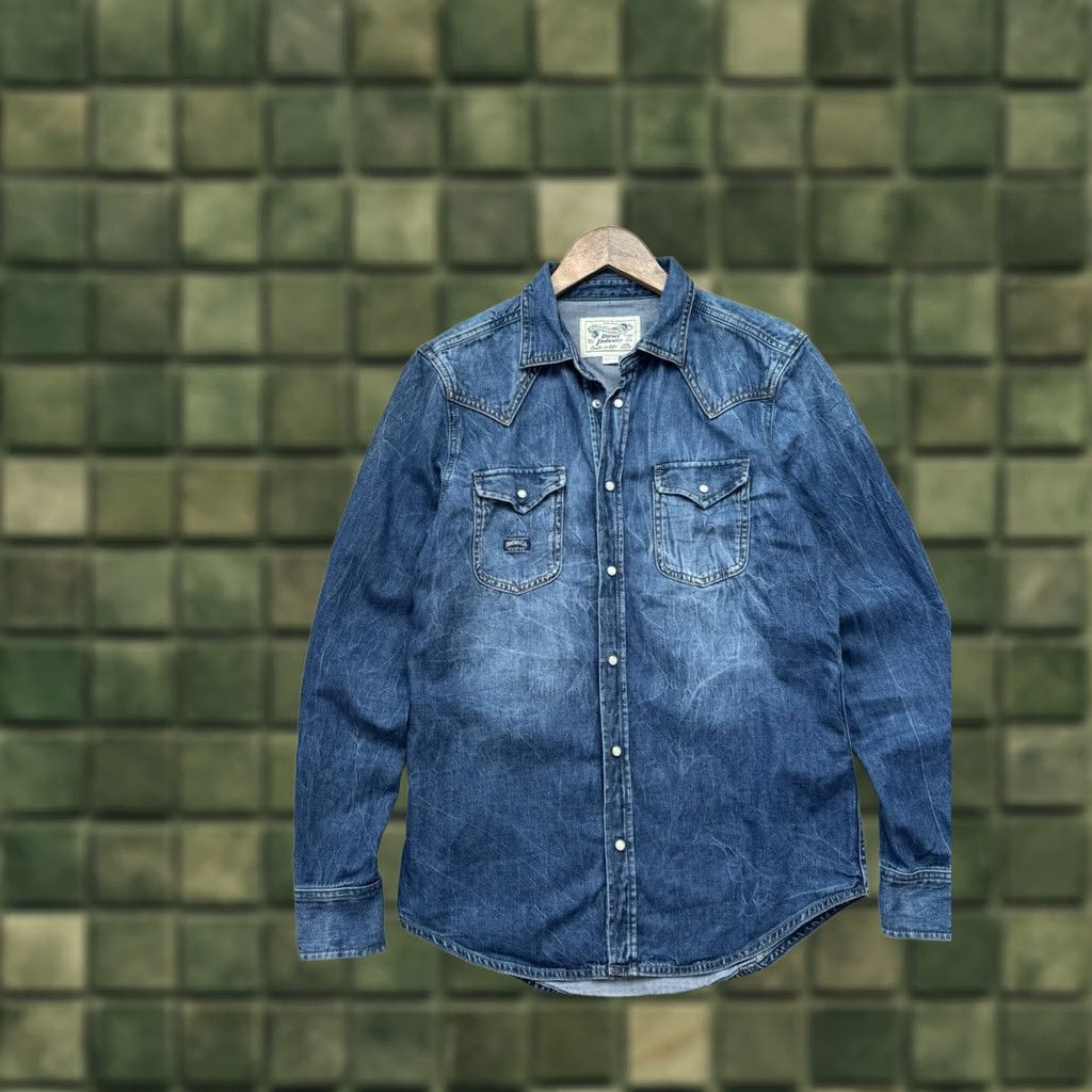 Diesel VINTAGE Diesel Button-Up Shirt Men M Denim Blue 90s Retro Casual Size US M / EU 48-50 / 2 - 1 Thumbnail