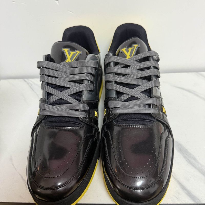 Louis Vuitton Louis Vuitton Trainer Casual Sneakers for Men -2508 Size US 11 / EU 44 - 2 Thumbnail