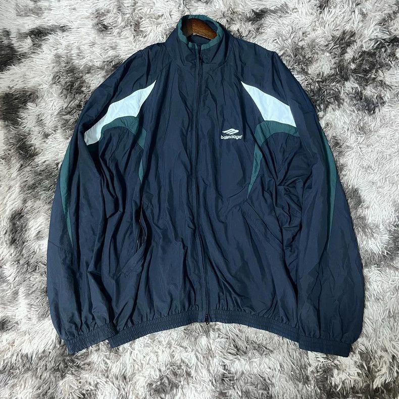 Balenciaga Balenciaga 23SS black and green color matching 3B school un Size US M / EU 48-50 / 2 - 1 Thumbnail