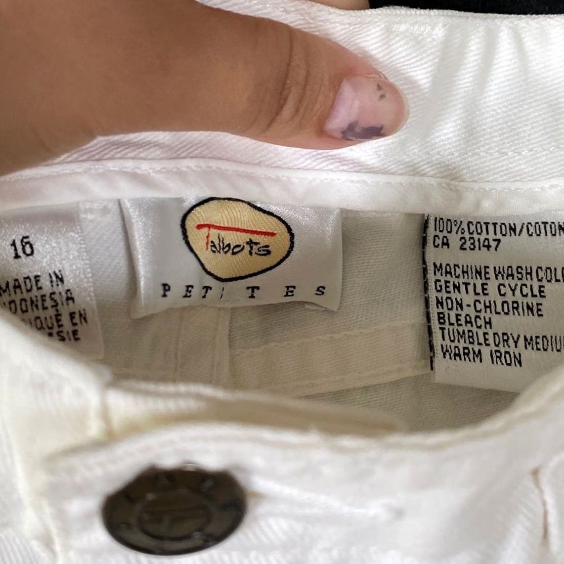 Talbots VINTAGE Talbots Jeans White Capri 16P 100% Cotton Petite High Rise Women Denim 5-Pocket Capris Size 38" / US 16 / IT 52 - 4 Thumbnail