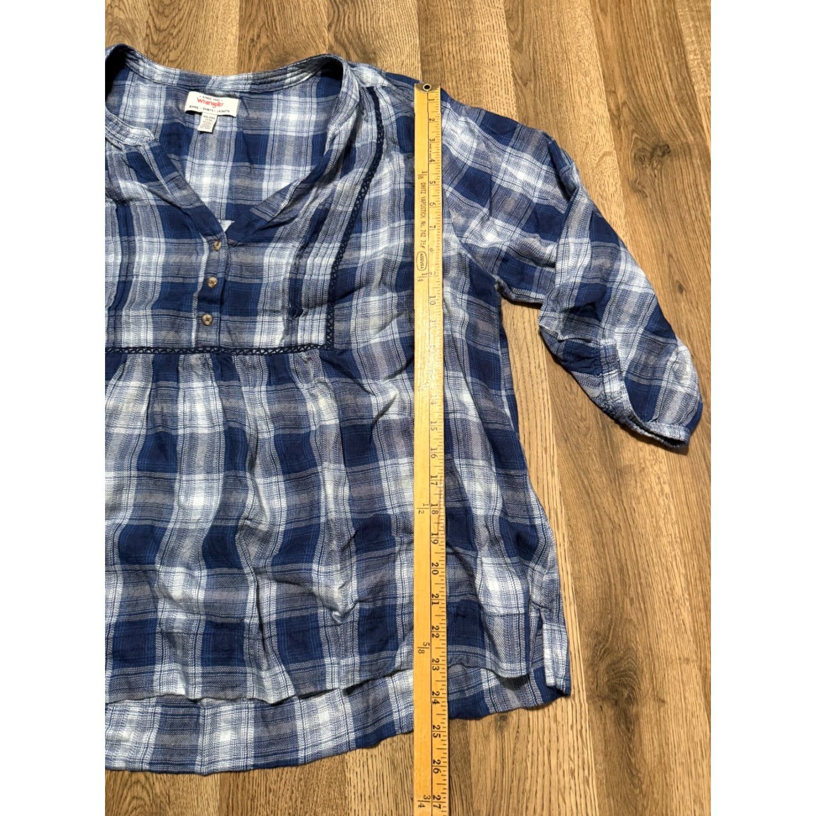 Wrangler Wrangler Shirt Women's XXL Blue White Plaid 3/4 Sleeve V-neck Casual Shirt Womens Size XXL / US 16-18 / IT 52-54 - 7 Thumbnail