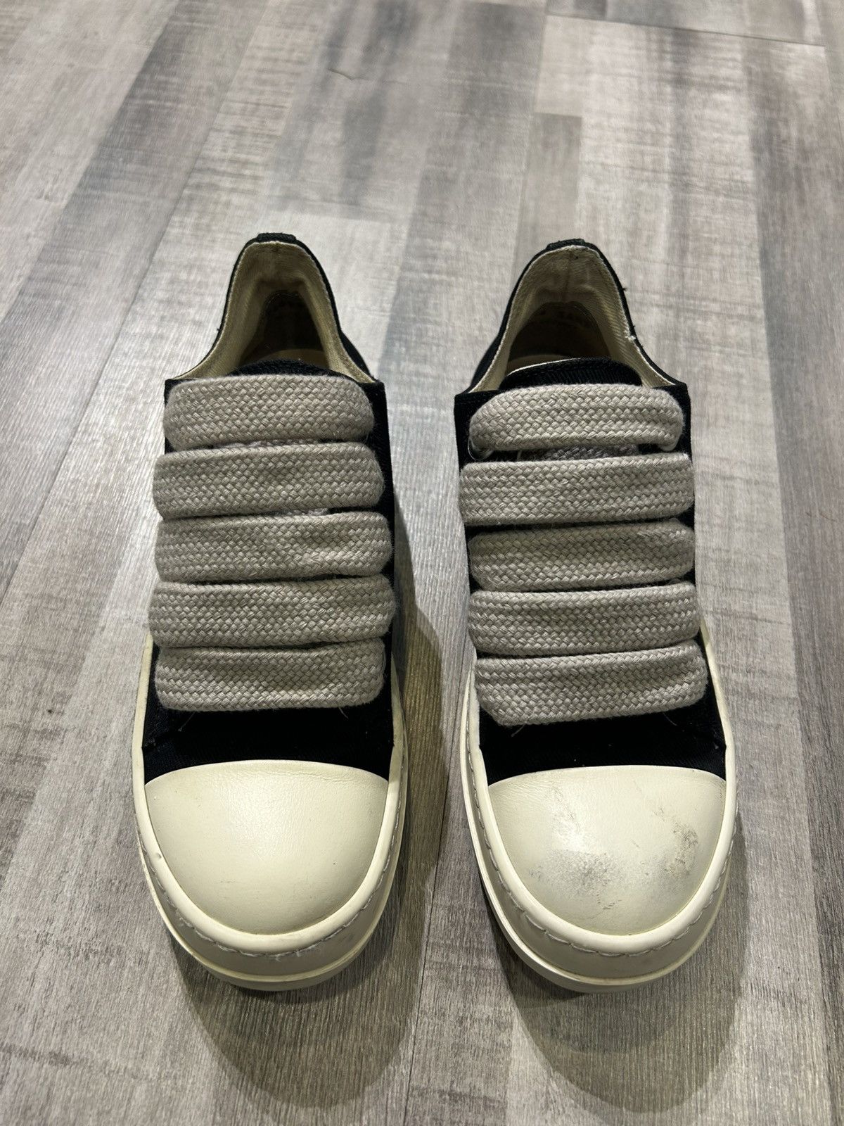 Rick Owens Drkshdw Rick Owen’s Drkshdw Canvas Jumbo Lace Low Sneakers Size US 5.5 / EU 38 - 1 Thumbnail