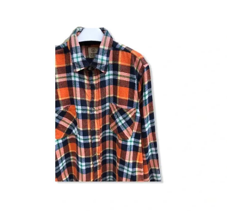 Vintage Vintage Oldmills Plaid Tartan Button Up Shirt Size US L / EU 52-54 / 3 - 2 Thumbnail