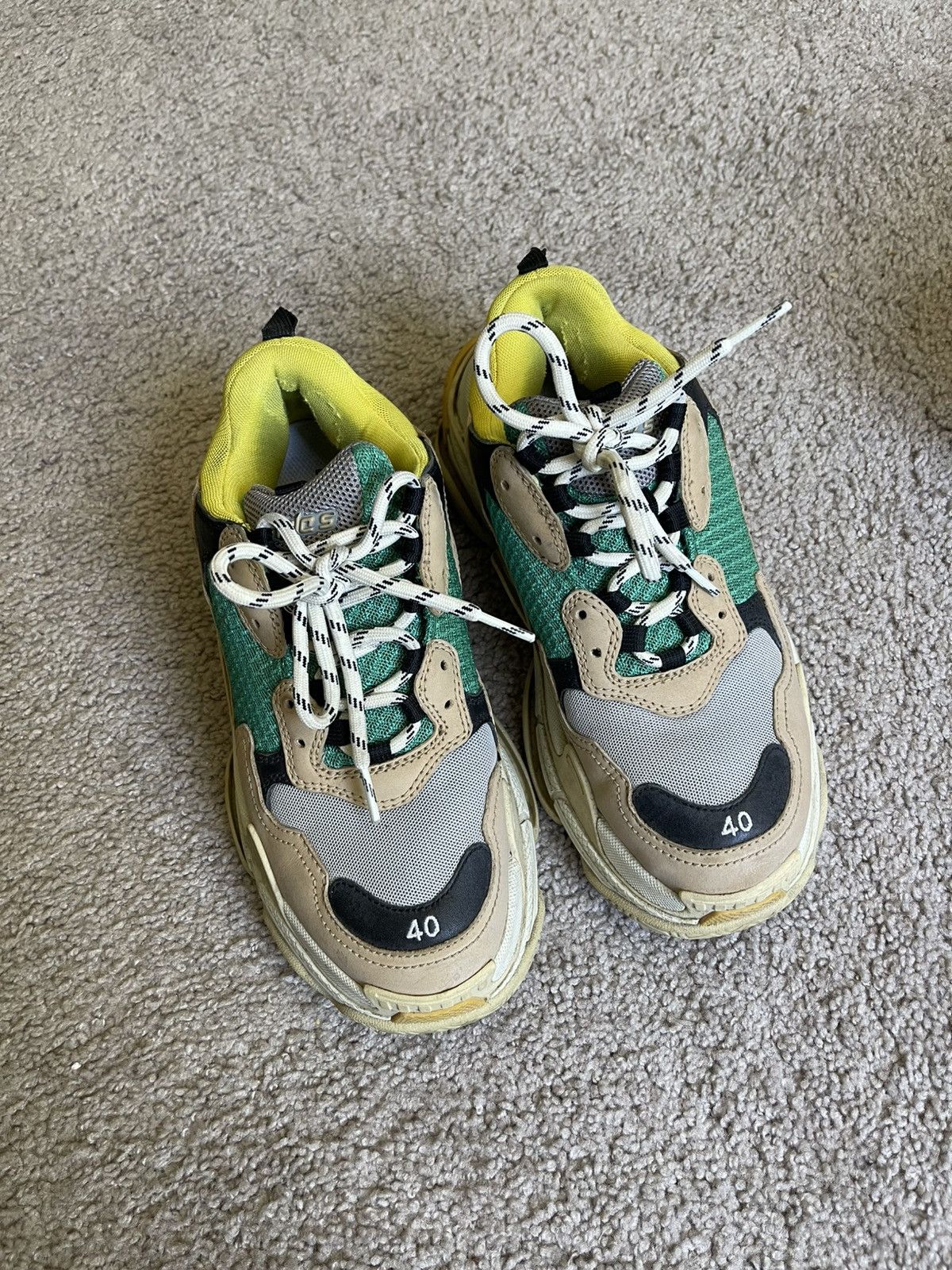 Balenciaga Balenciaga Triple S Size US 7 / EU 40 - 1 Thumbnail
