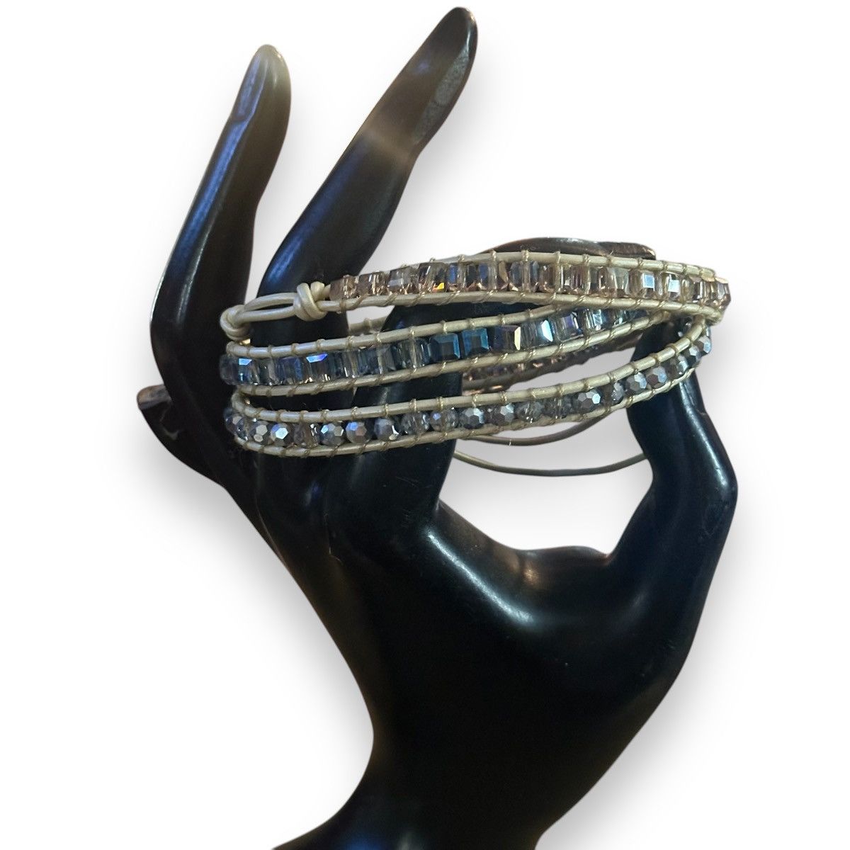 Other Victoria Emerson crystal leather wrap bracelet Size ONE SIZE - 6 Thumbnail