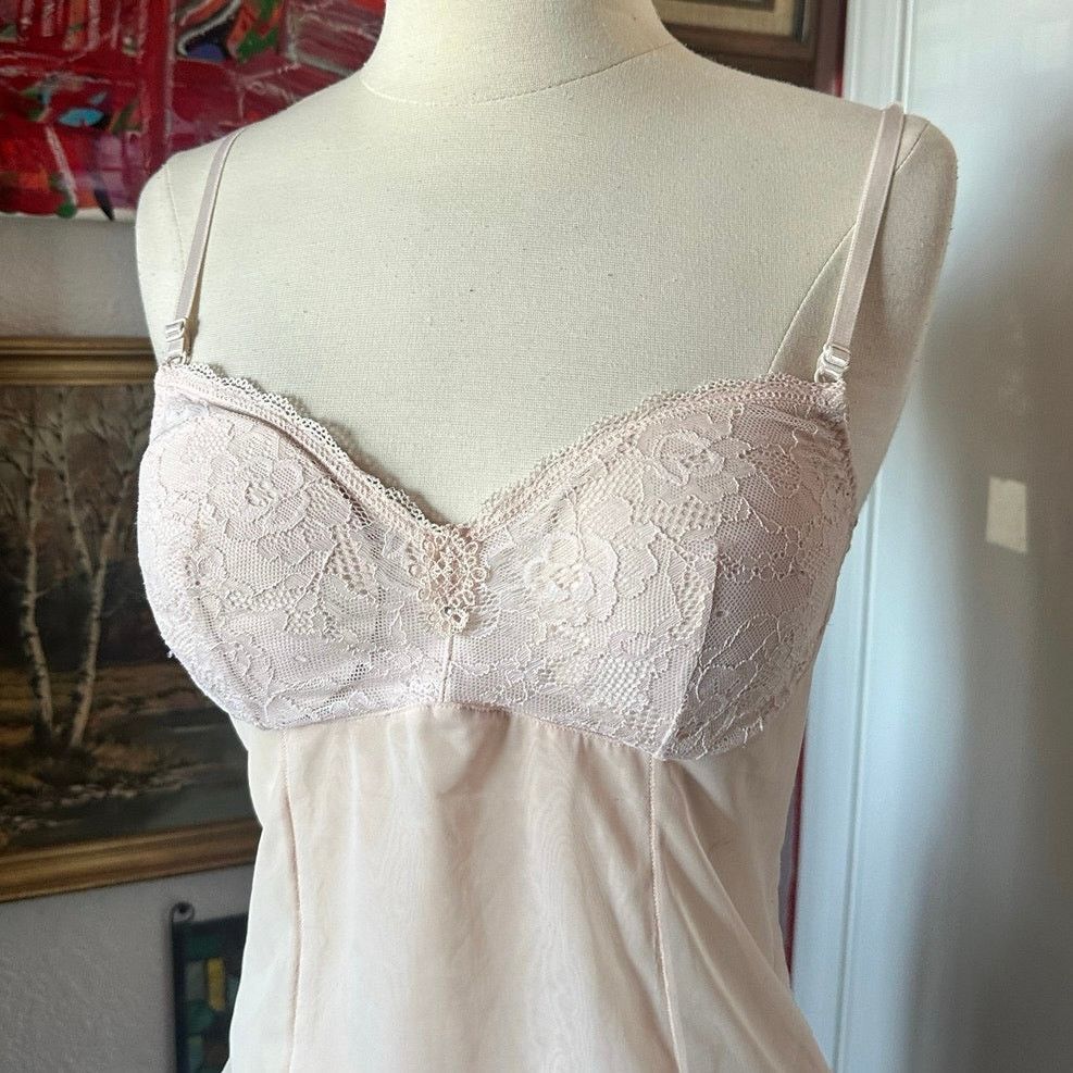 Other rosebud vivien lace sheer nude tank top beige Size S / US 4 / IT 40 - 2 Thumbnail