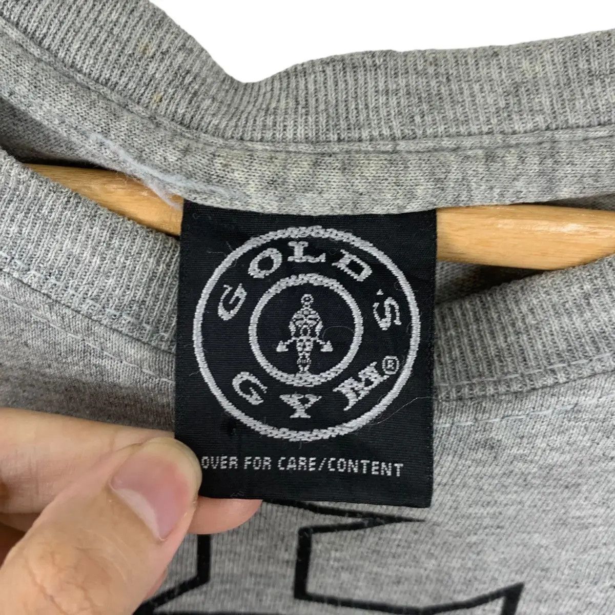 Vintage Vintage GOLD’S GYM Extreme Activewear Tee Shirt Top Size US L / EU 52-54 / 3 - 5 Thumbnail