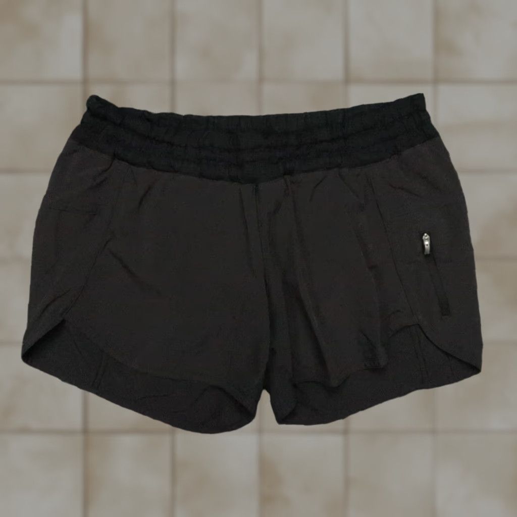 Lululemon Lululemon Shorts Women 6 Black Gray Run Track Attack Zip Pocket Training Size 28" / US 6 / IT 42 - 1 Thumbnail